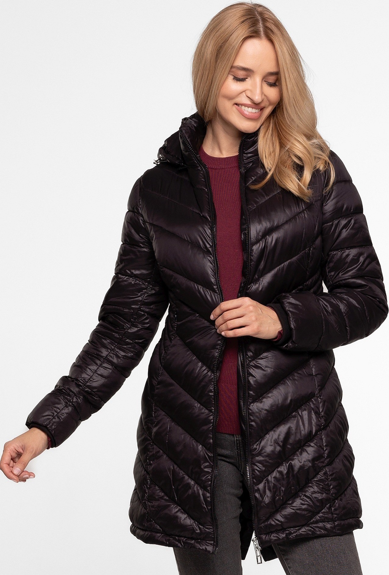 Čierna dámska prešívaná prechodná bunda BLH 220061 F Veľkosť: S