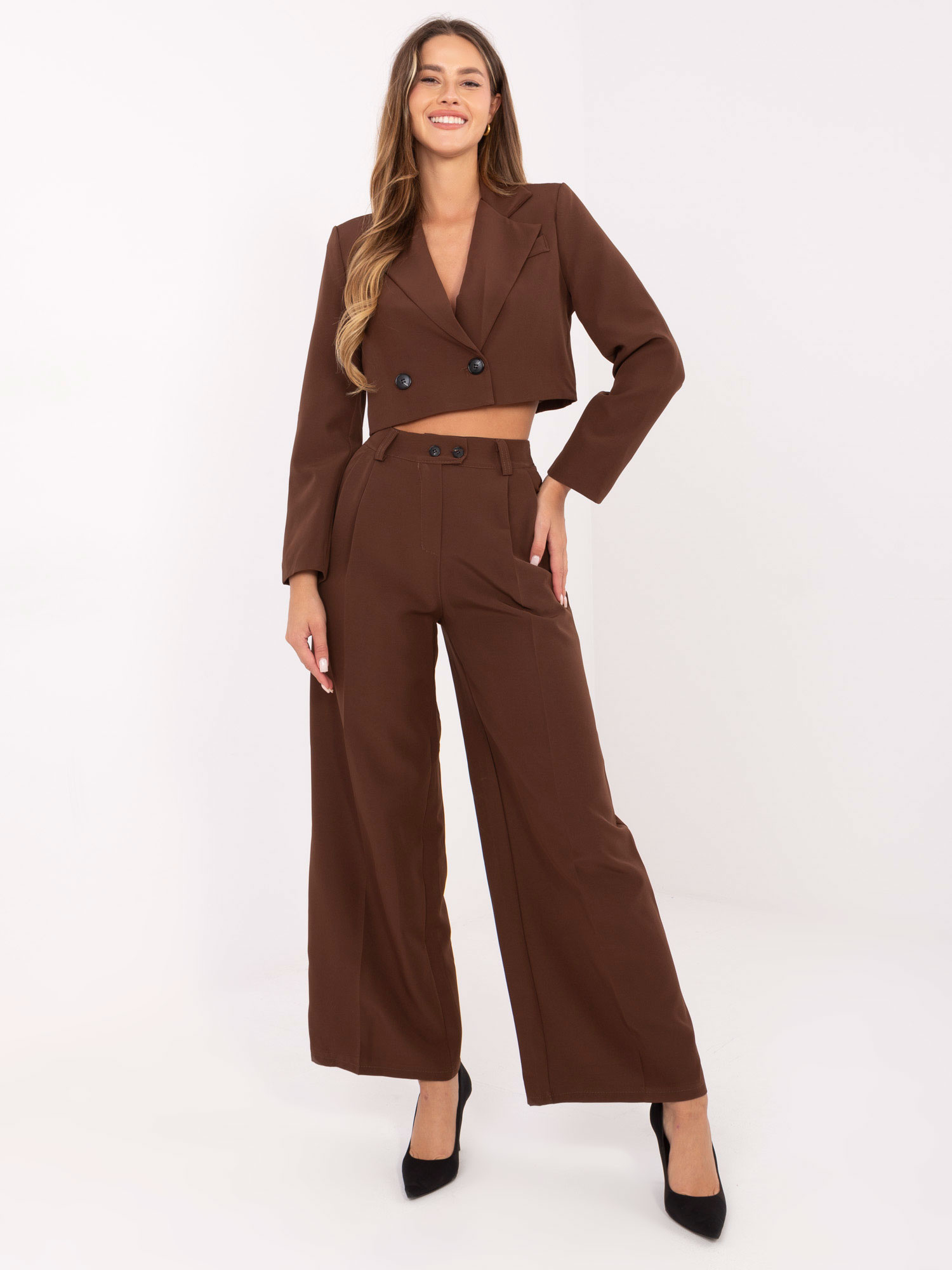 Hnedý dámsky elegantný komplet s crop sakom a širokými nohavicami IT-KMPL-FL9019.08P-brown Veľkosť: L/XL