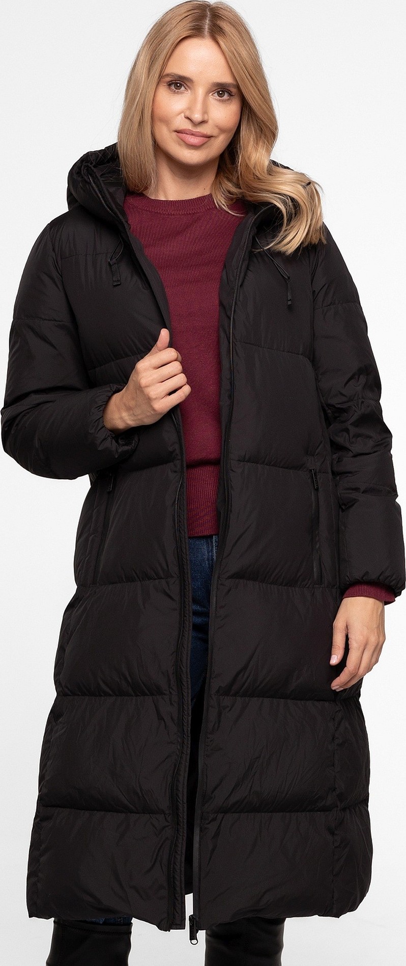 Čierna dámska dlhá prešívaná páperová bunda s kapucňou BLH 250869 FX - black Veľkosť: XL