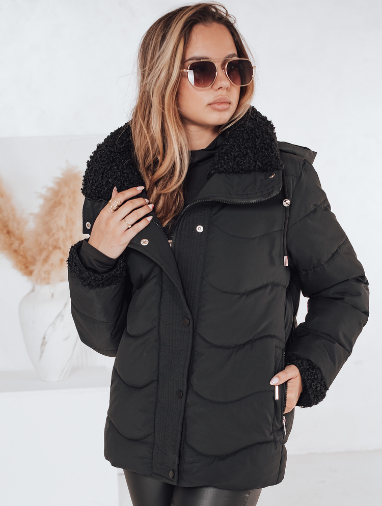 Čierna dámska zimná prešívaná bunda WARMMISS s kožušinovým golierom TY4921 Veľkosť: M