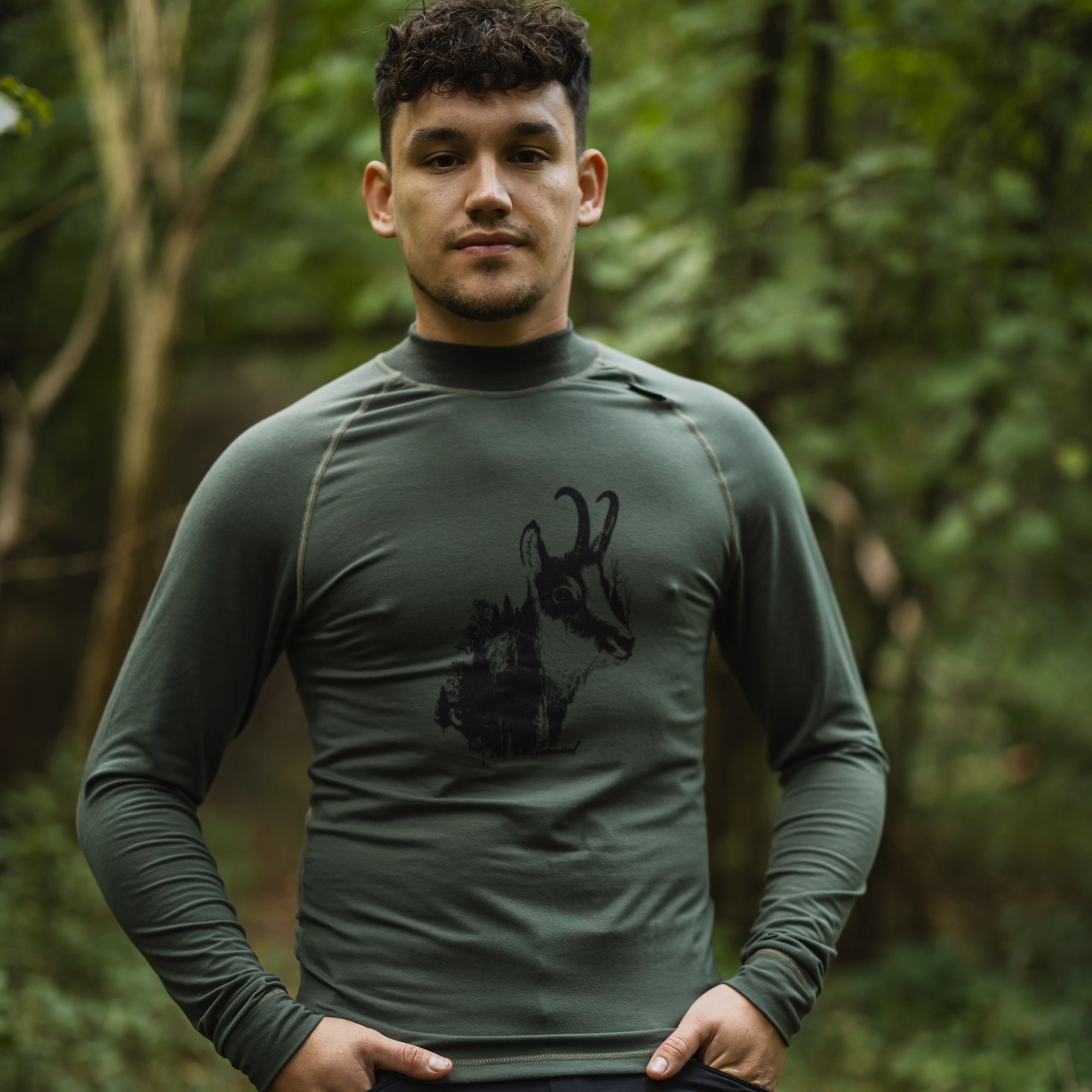 Kaki pánske funkčné tričko s potlačou kamzíka Veľkosť: 3XL