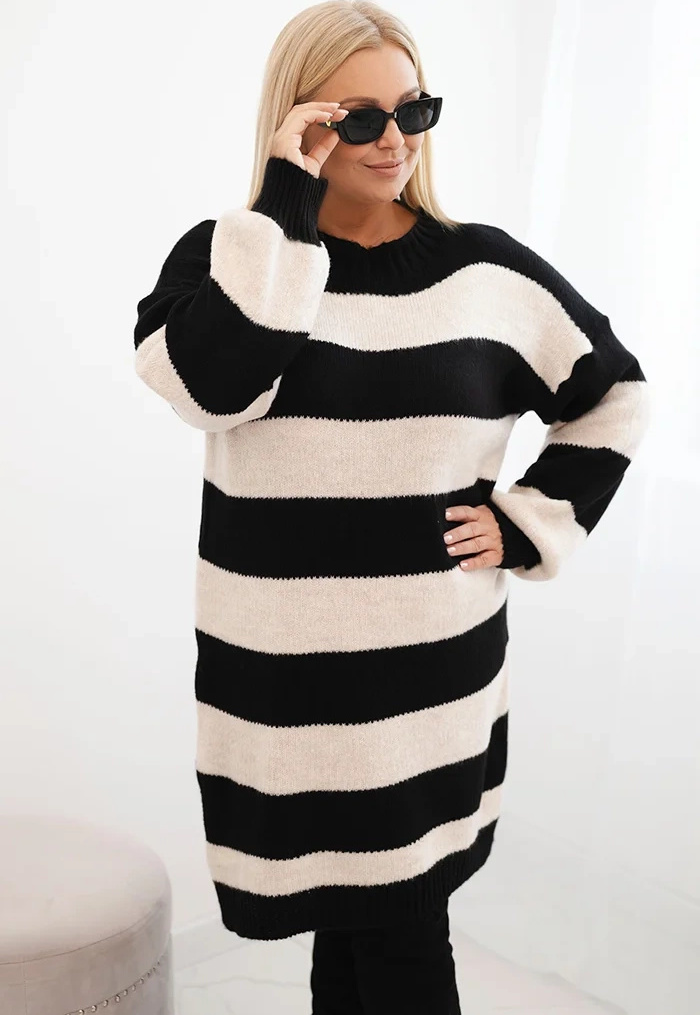 Čierno-smotanové dámske pruhované svetrové šaty s viskózou Veľkosť: ONE SIZE