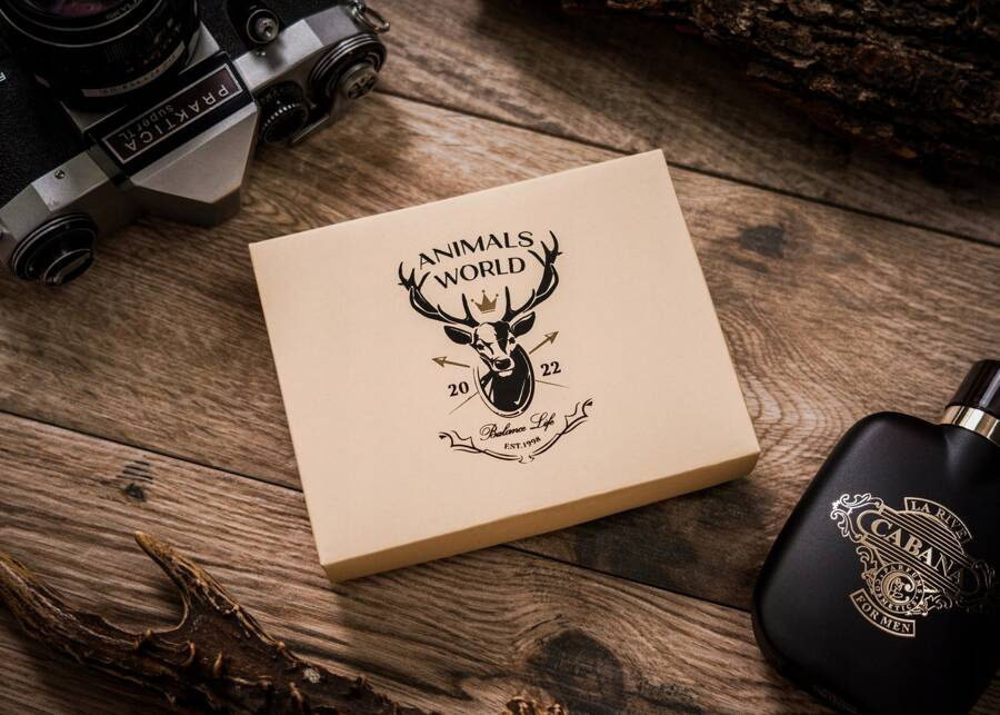 Always Wild Tmavohnedá kožená peňaženka s razbou ryby A216 N992-CHM-FISH Veľkosť: ONE SIZE