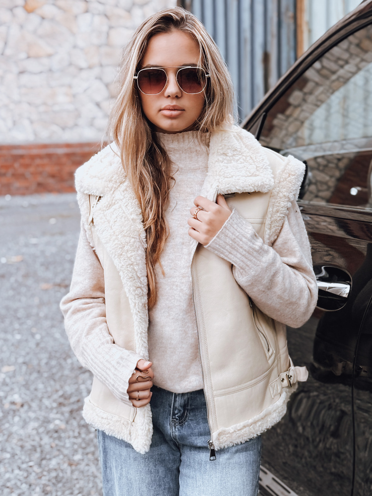 Smotanová dámska koženková vesta s kožúškom TY5238 Veľkosť: XL