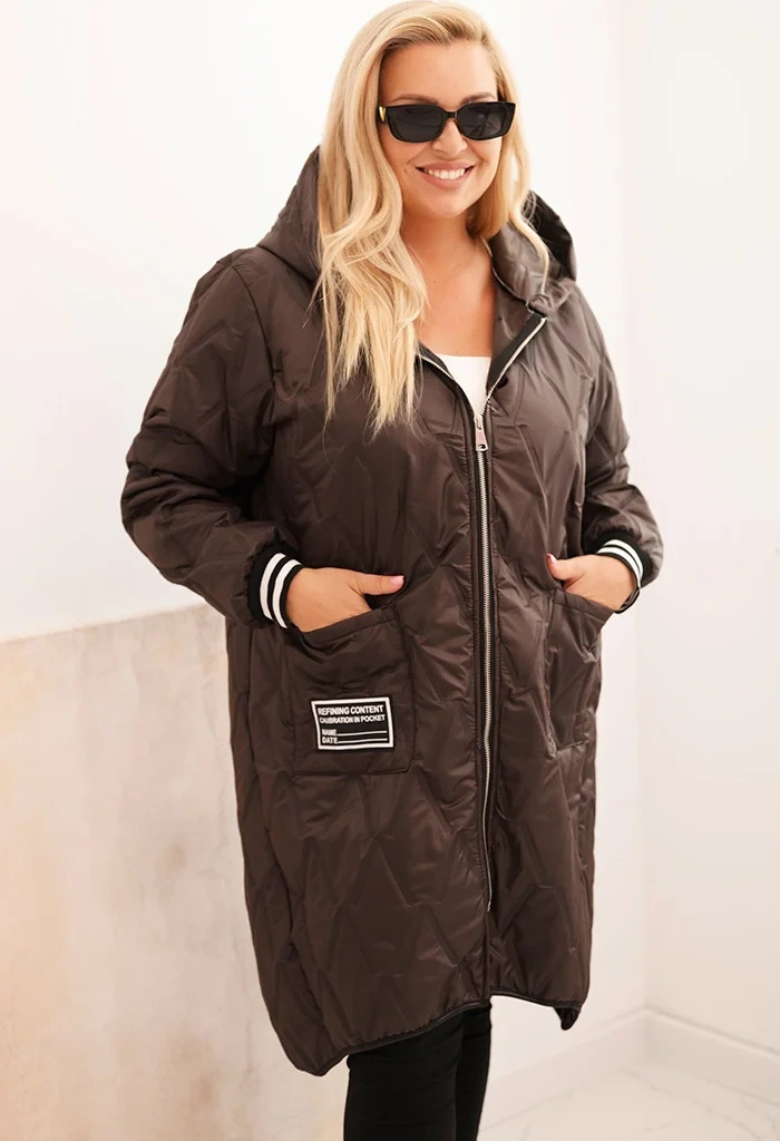 Tmavohnedá dámska plus size prešívaná bunda s kapucňou a manžetami Veľkosť: ONE SIZE