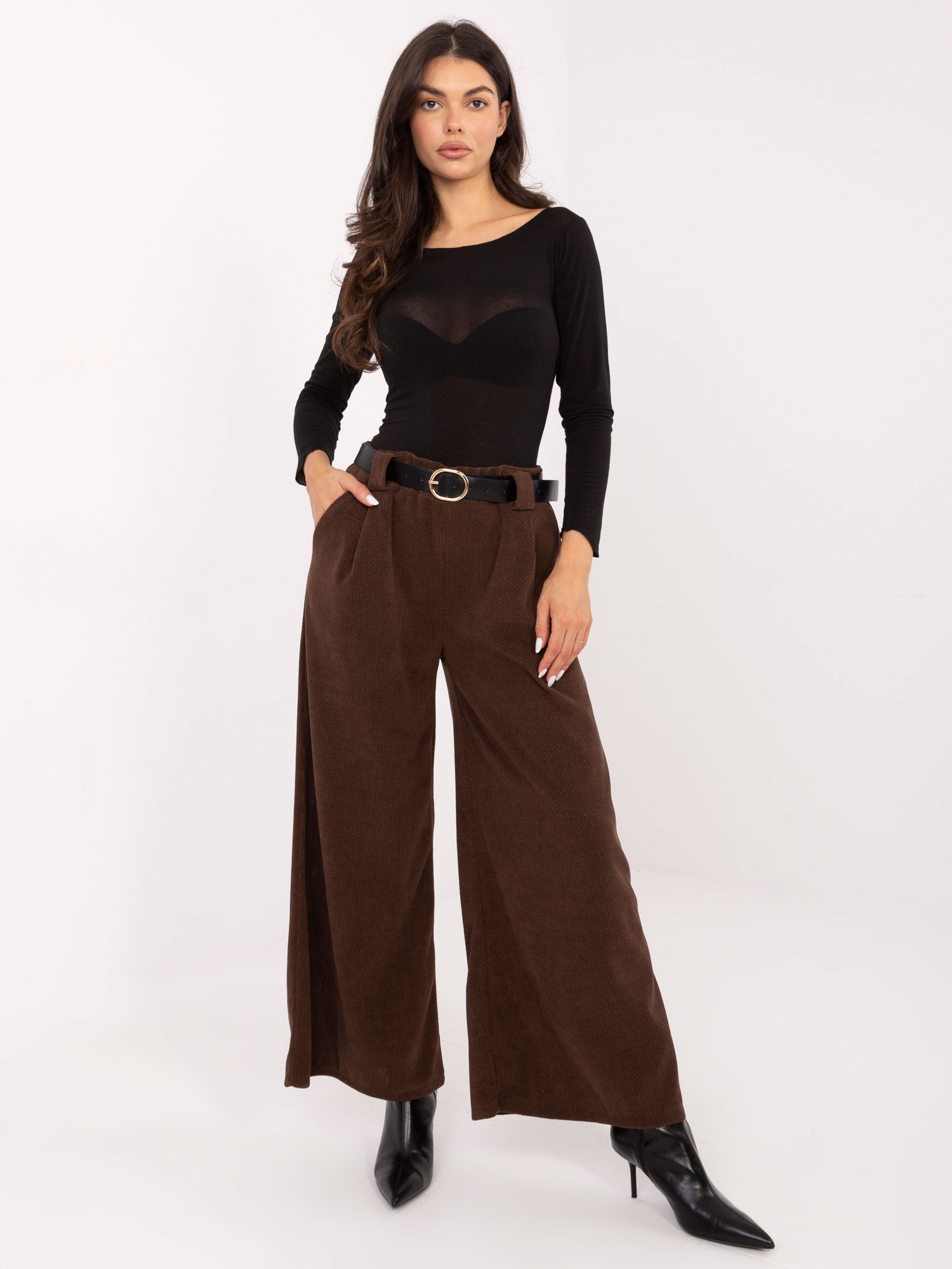 Tmavohnedé dámske manšestrové nohavice širokého strihu s opaskom IT-SP-FL5583.16P-brown Veľkosť: ONE SIZE