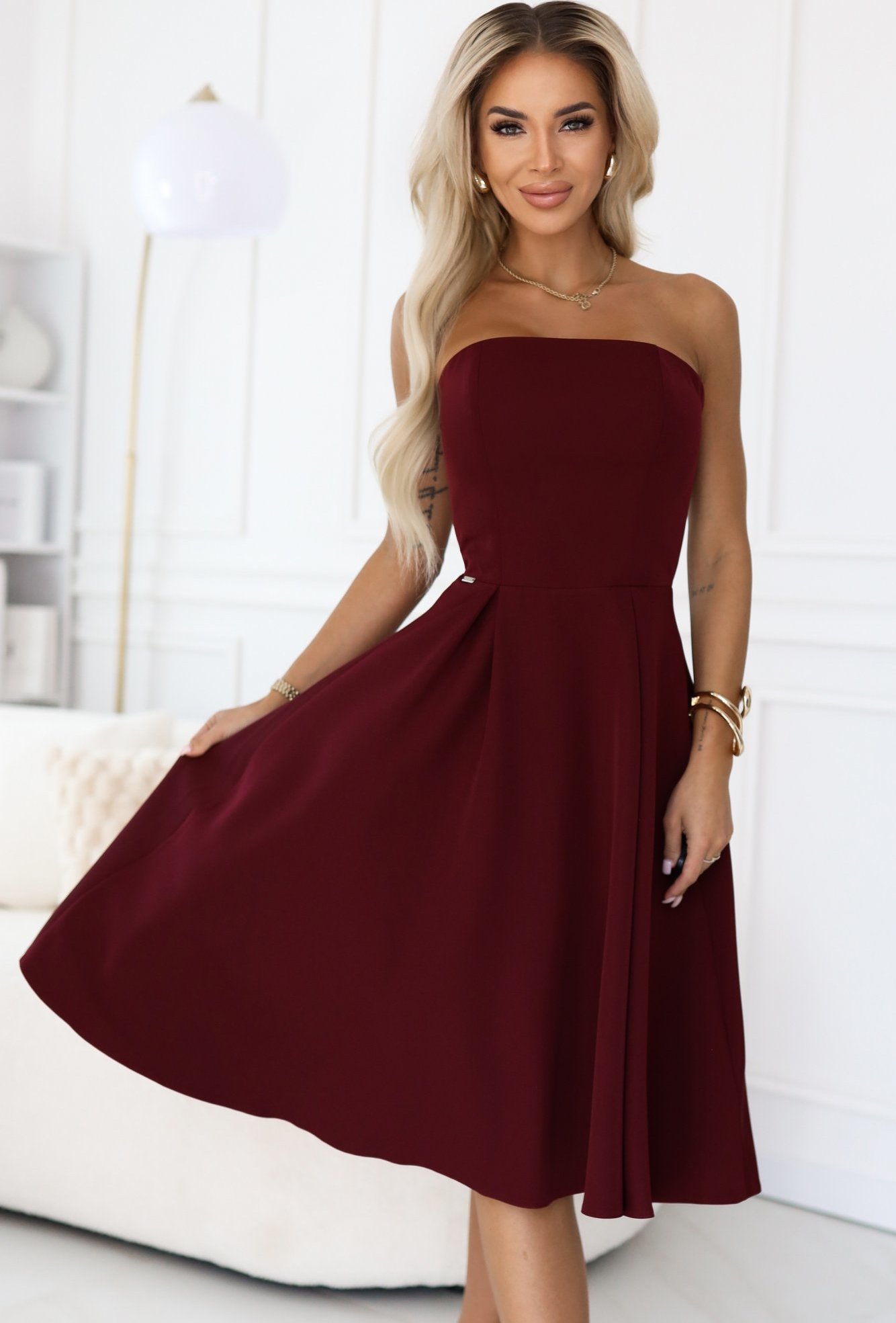 Vínové korzetové midi šaty VIVIENNE 641-1 Veľkosť: XS