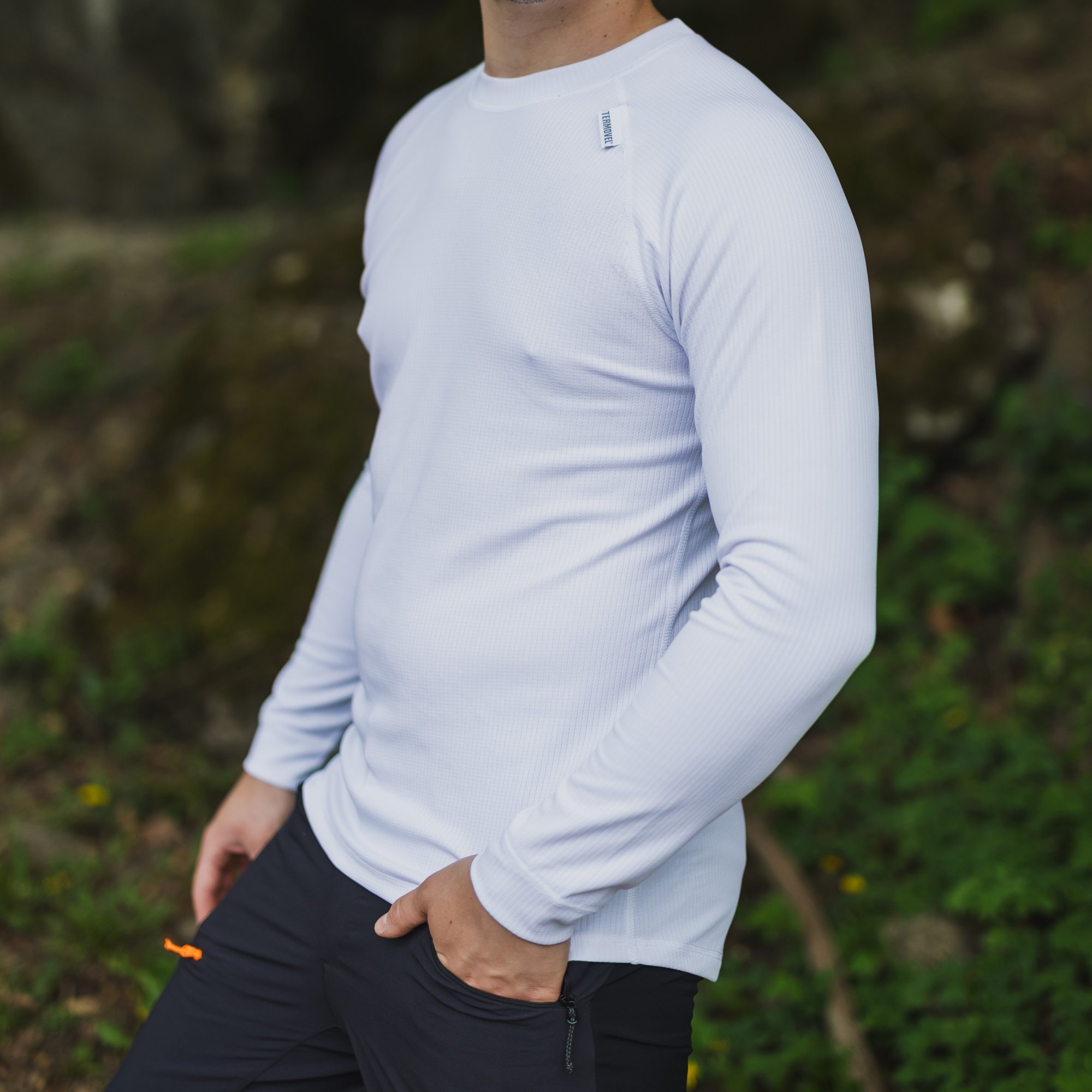 Biele funkčné tričko s dlhým rukávom Veľkosť: S