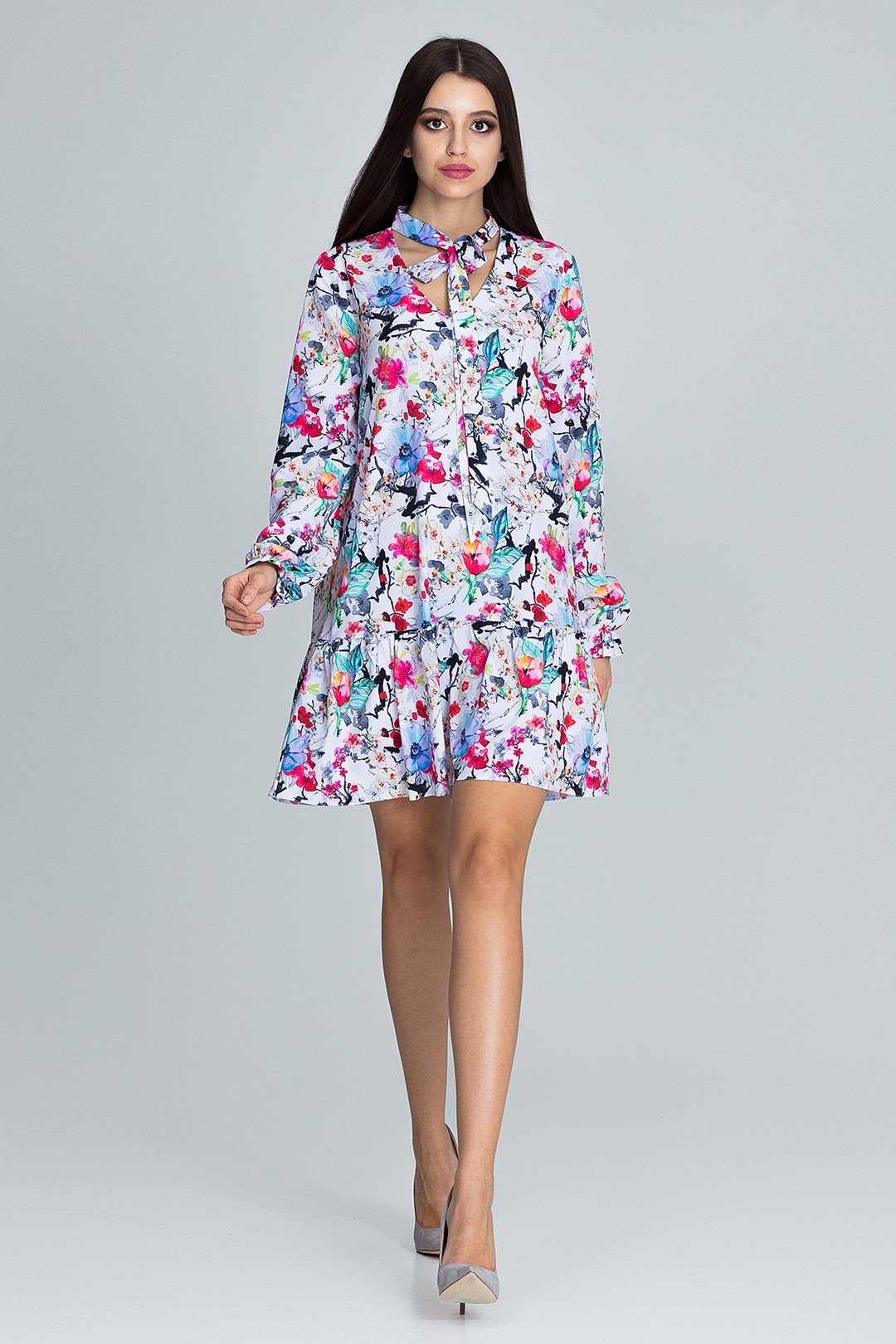 Vzdušné dizajnové šaty s mašľou M599 Veľkosť: S/M