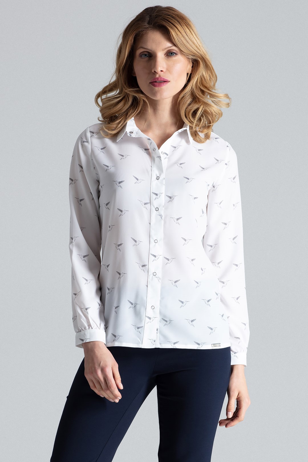 Ľahká smotanová košeľa s vtákmi M284 Veľkosť: L