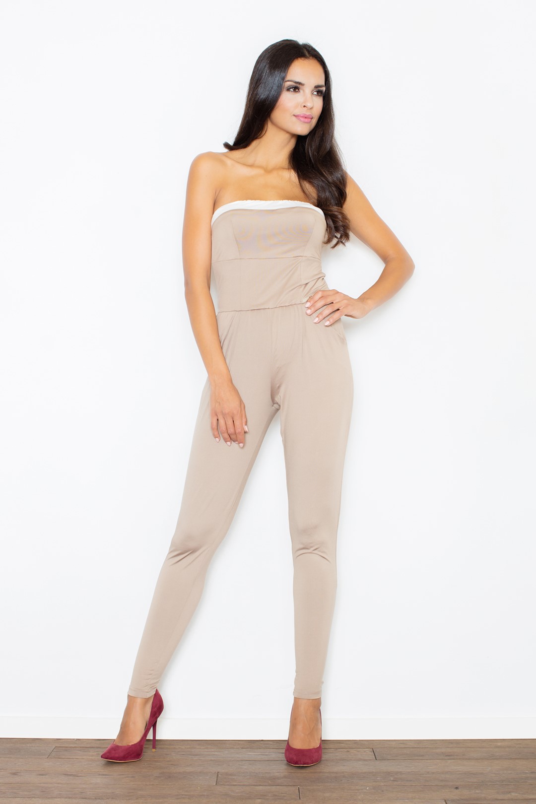 Béžový elegantný overal bez rukávov M364 Beige Veľkosť: S