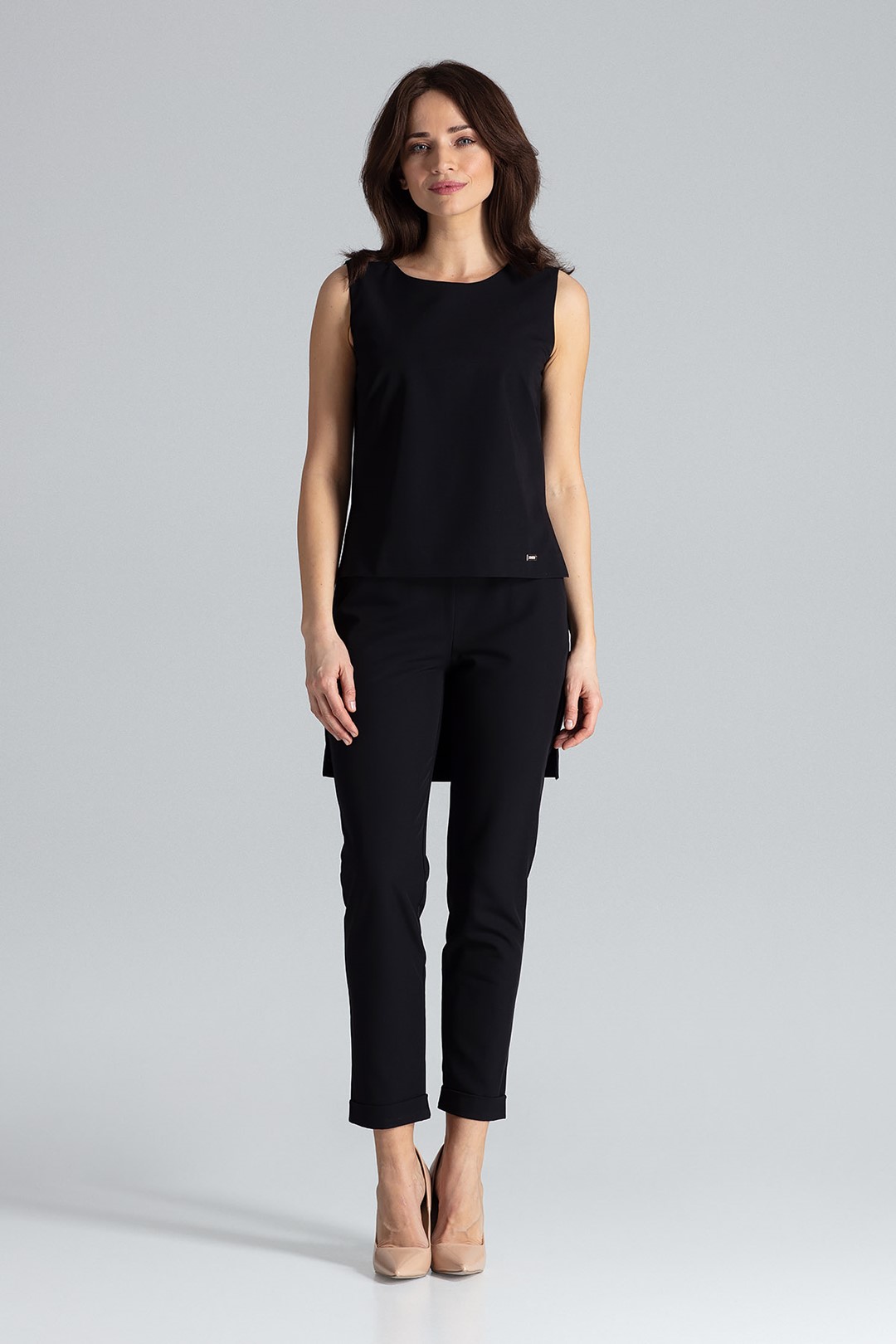 Čierny dámsky set s asymetrickým topom K484 Black Veľkosť: S