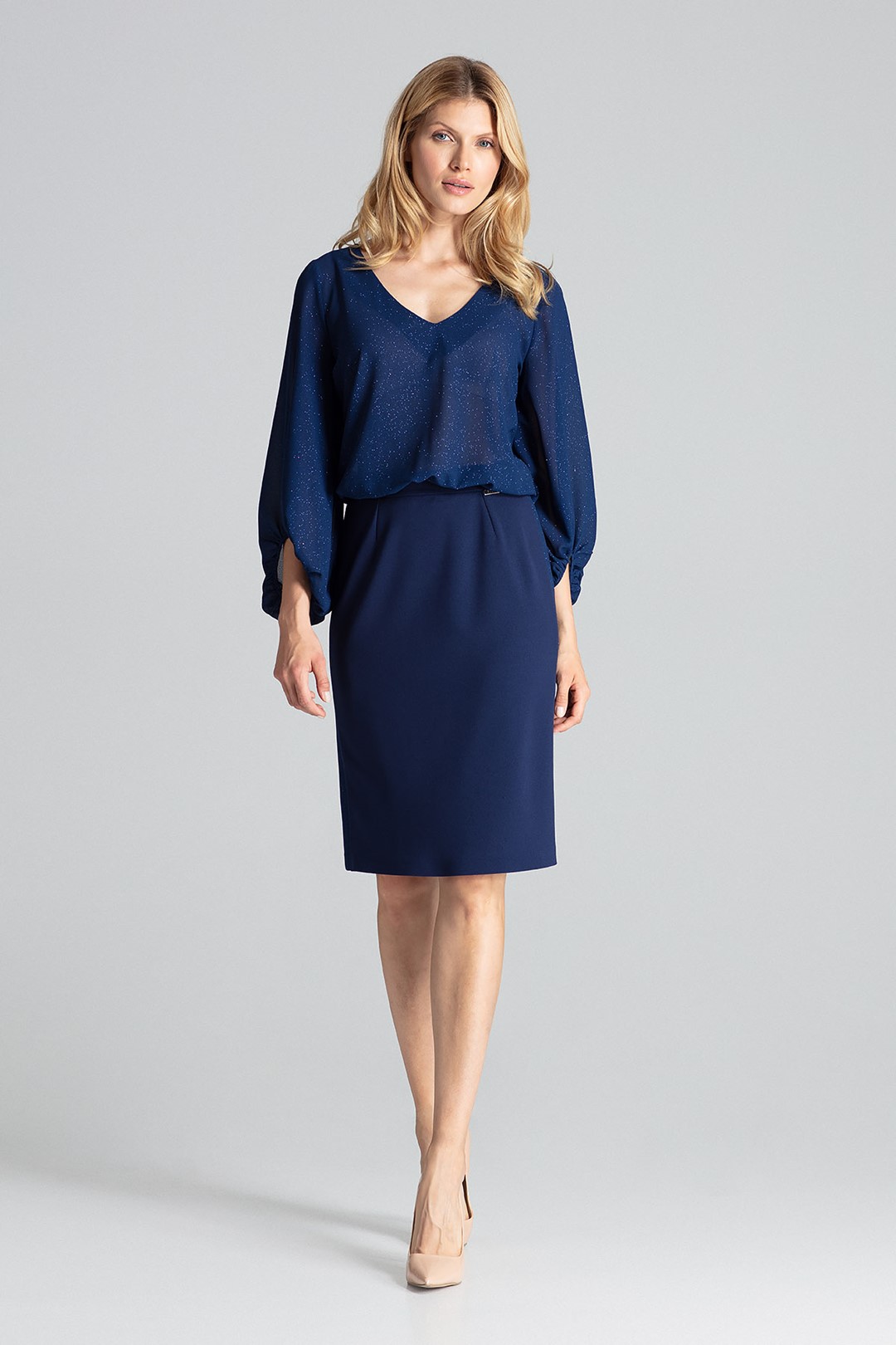 Elegantná sukňa rovného strihu M688 Navy Veľkosť: S