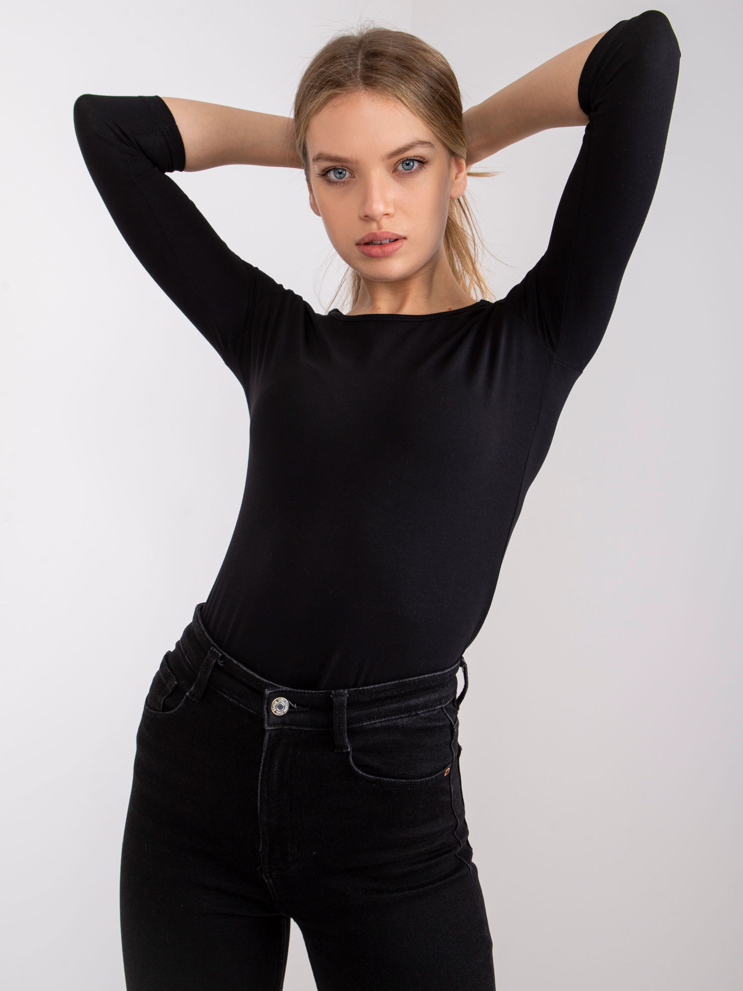 Dámske čierne tričko RV-BZ-4690.17-black Veľkosť: L