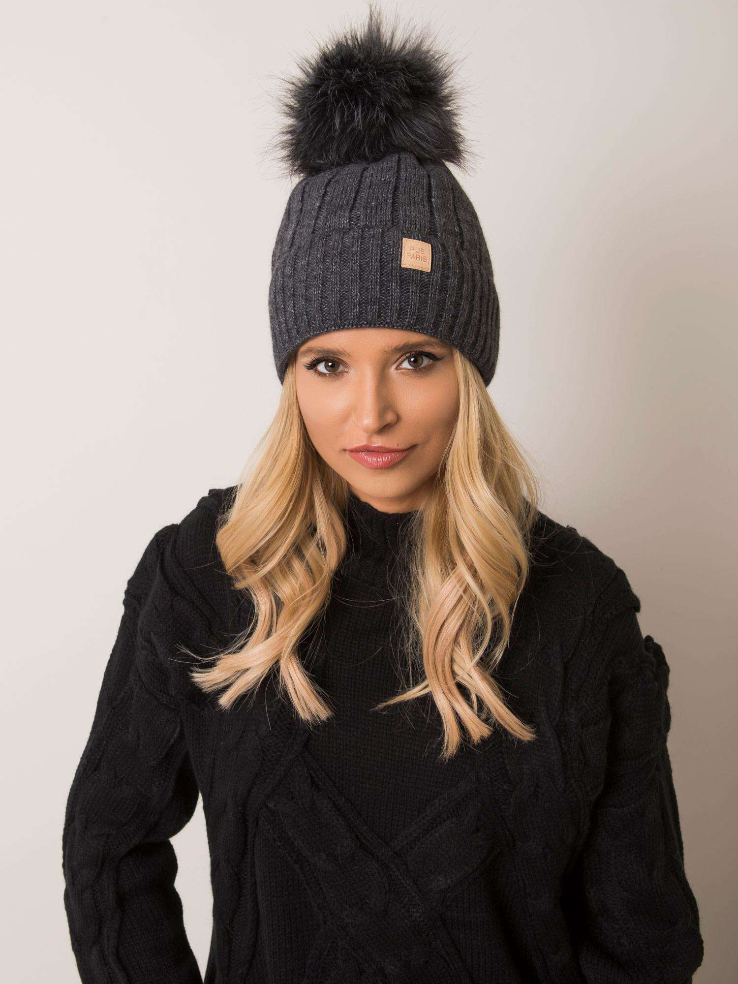 Šedá dámska čiapka s brmbolcom JK-CZ-8.71-grey Veľkosť: ONE SIZE