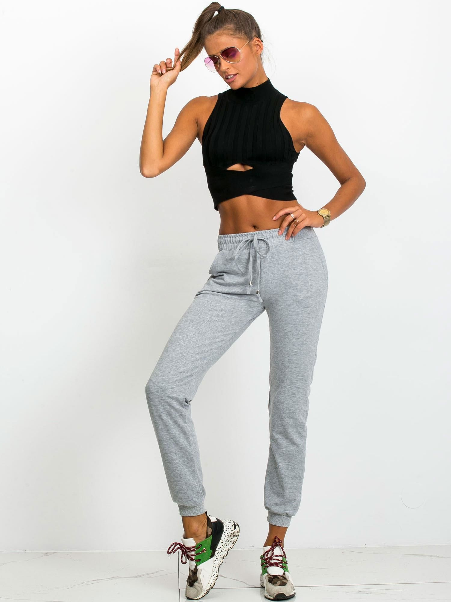 Dámske šedé tepláky -RV-DR-5040.08X-gray Veľkosť: XL