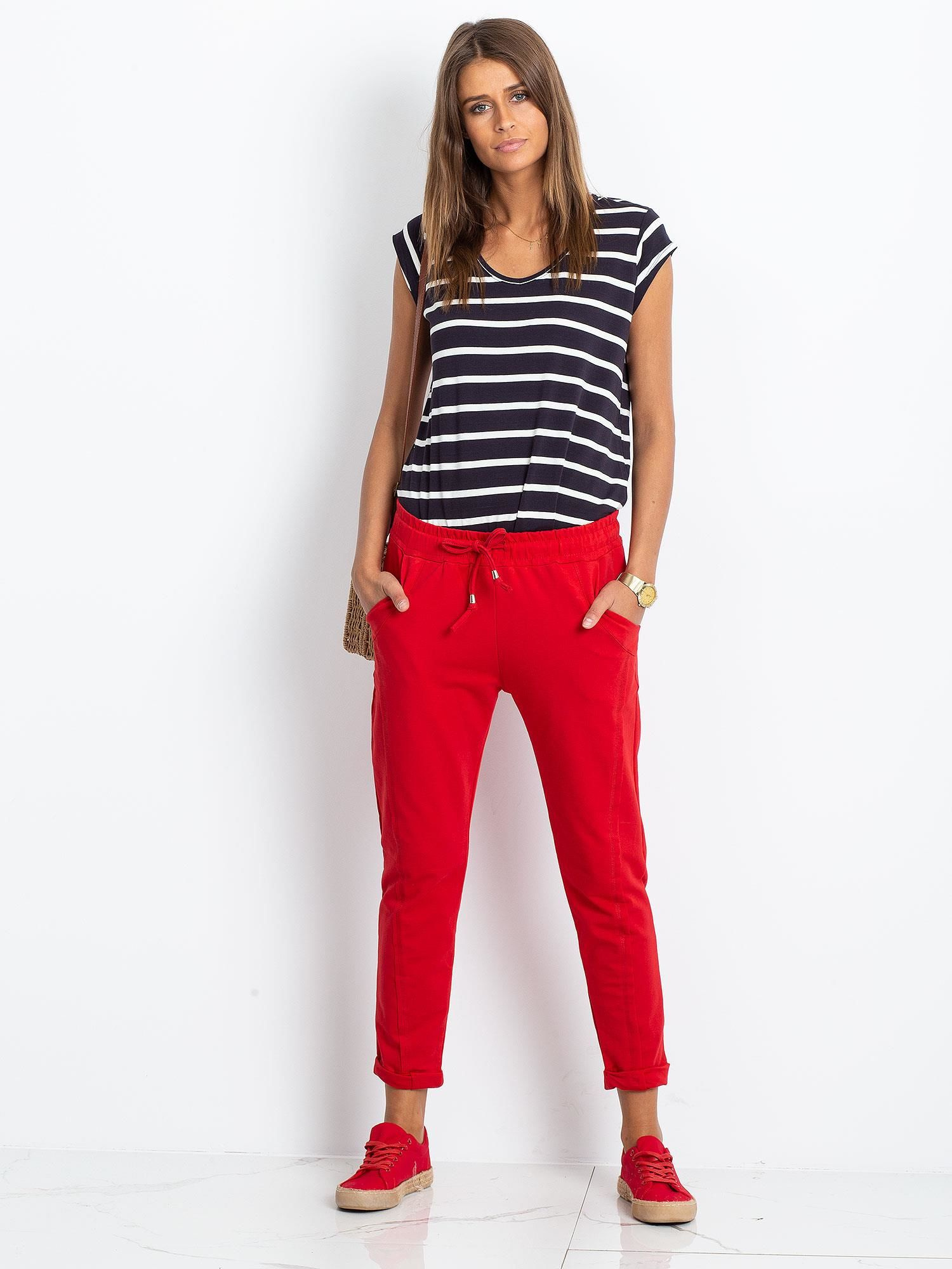 Dámske červené tepláky -RV-DR-3589.08X-red Veľkosť: XS