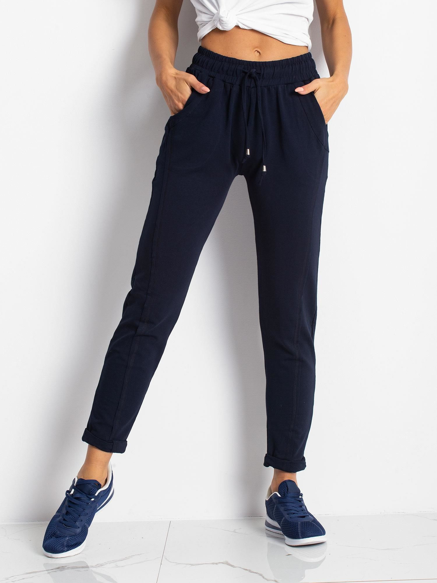 Dámske tmavo modré tepláky -RV-DR-3589.05X-dark blue Veľkosť: S