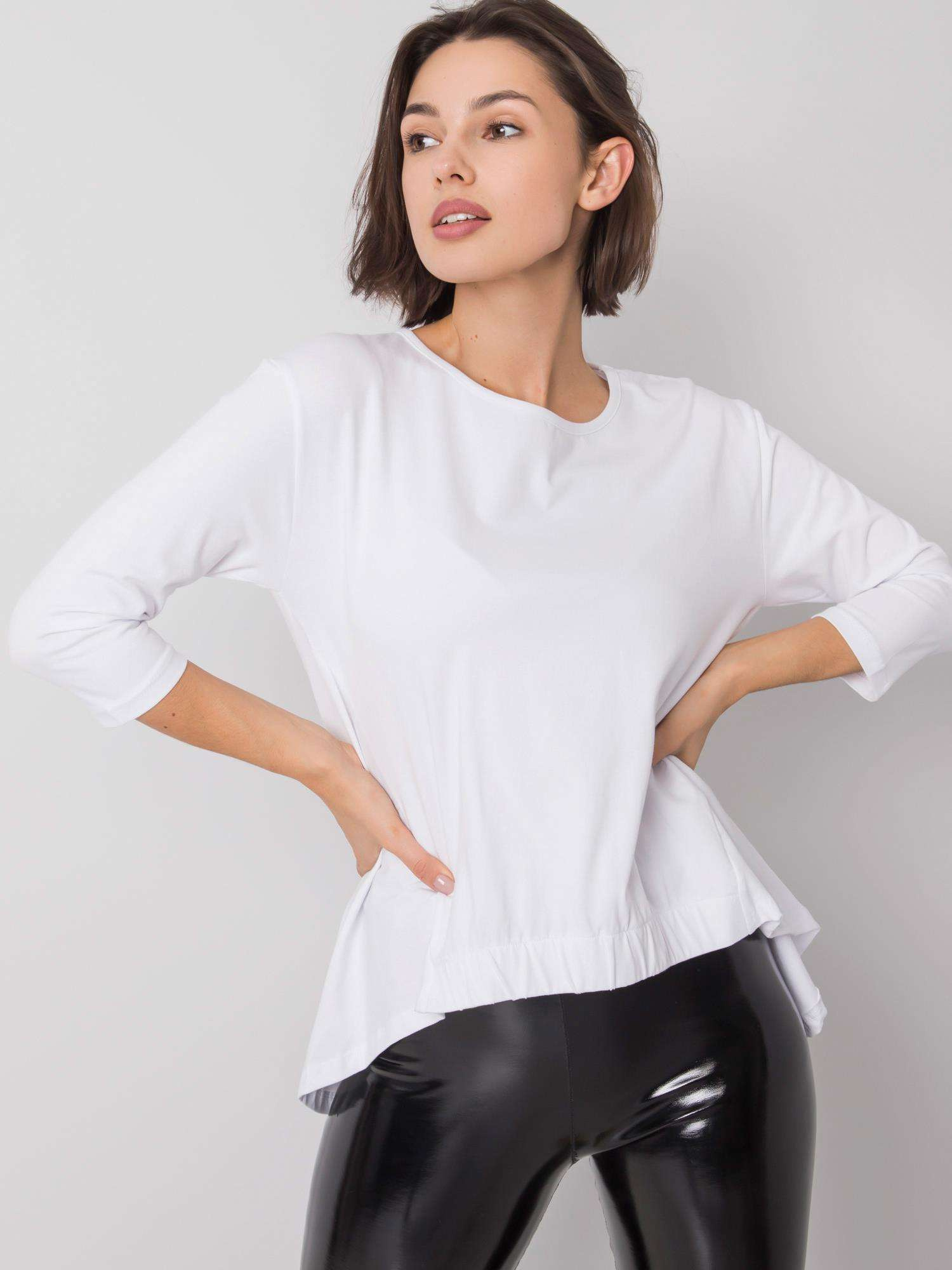 Dámske biele tričko s predĺženým chrbtom RV-BZ-5956.04-white Veľkosť: XL