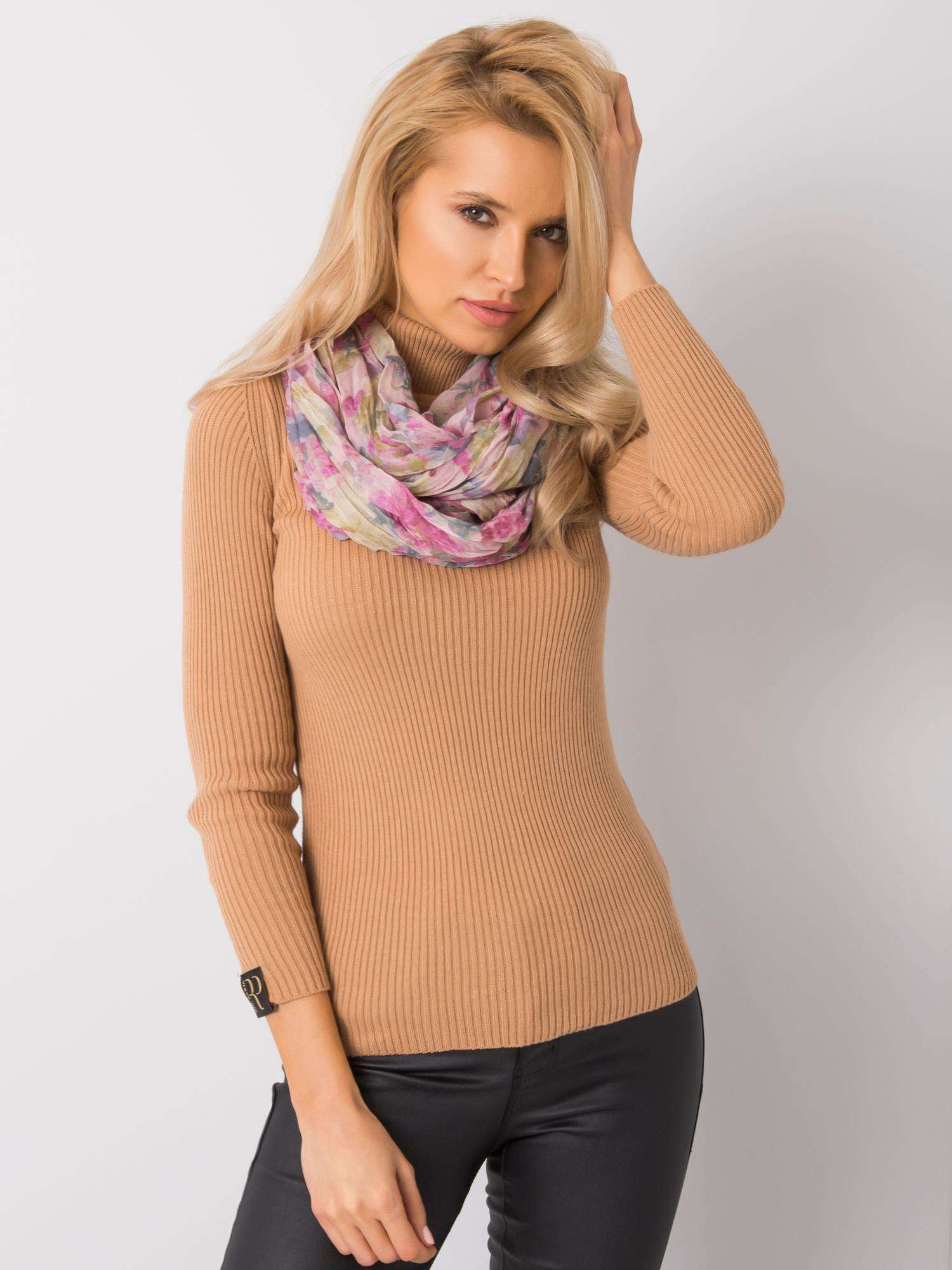 Ružová šatka s motívom kvetín -AT-CH-73-light pink Veľkosť: ONE SIZE