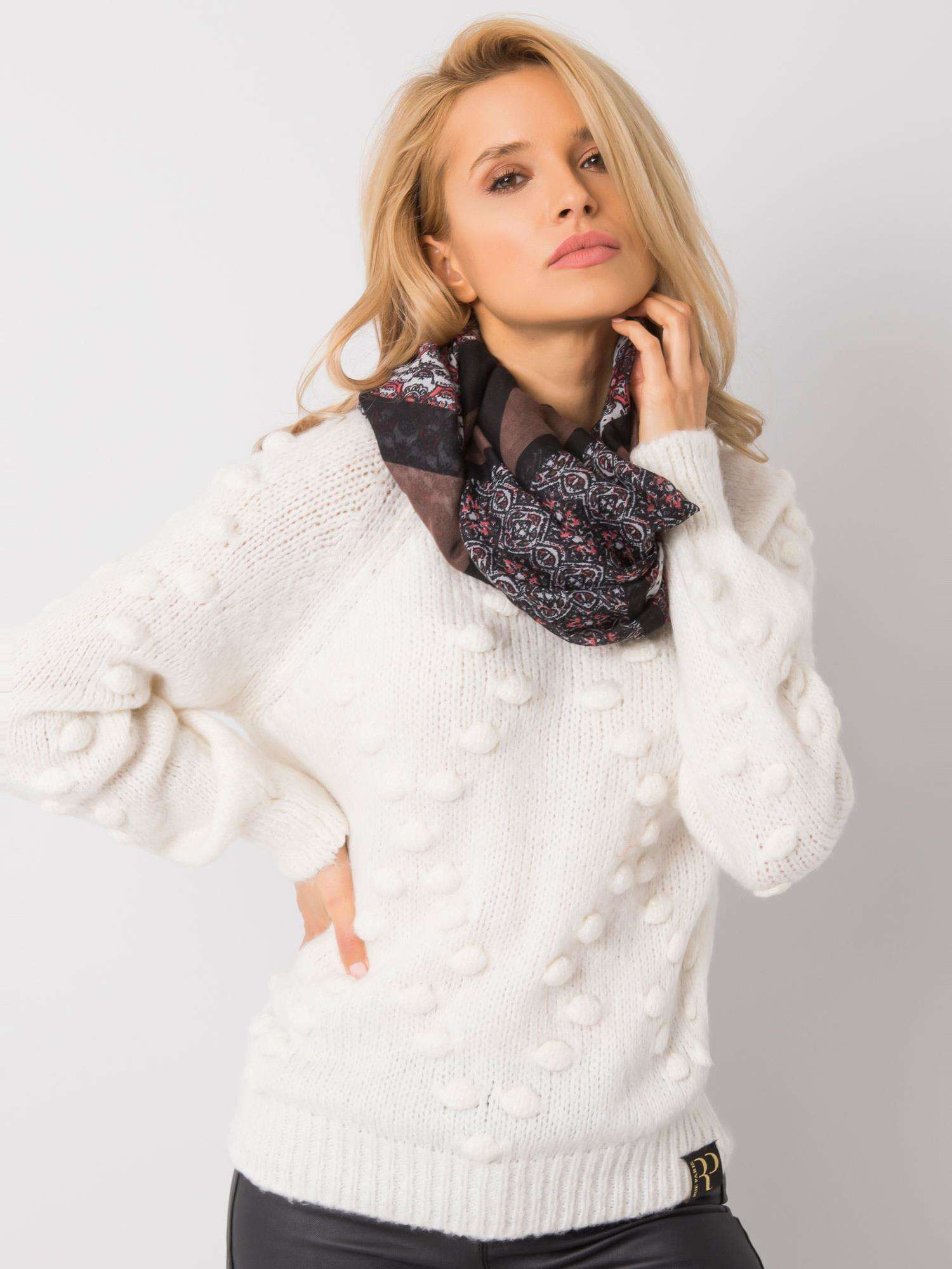 Farebná dámska šatka so vzormi AT-CH-F106011-4-black Veľkosť: ONE SIZE