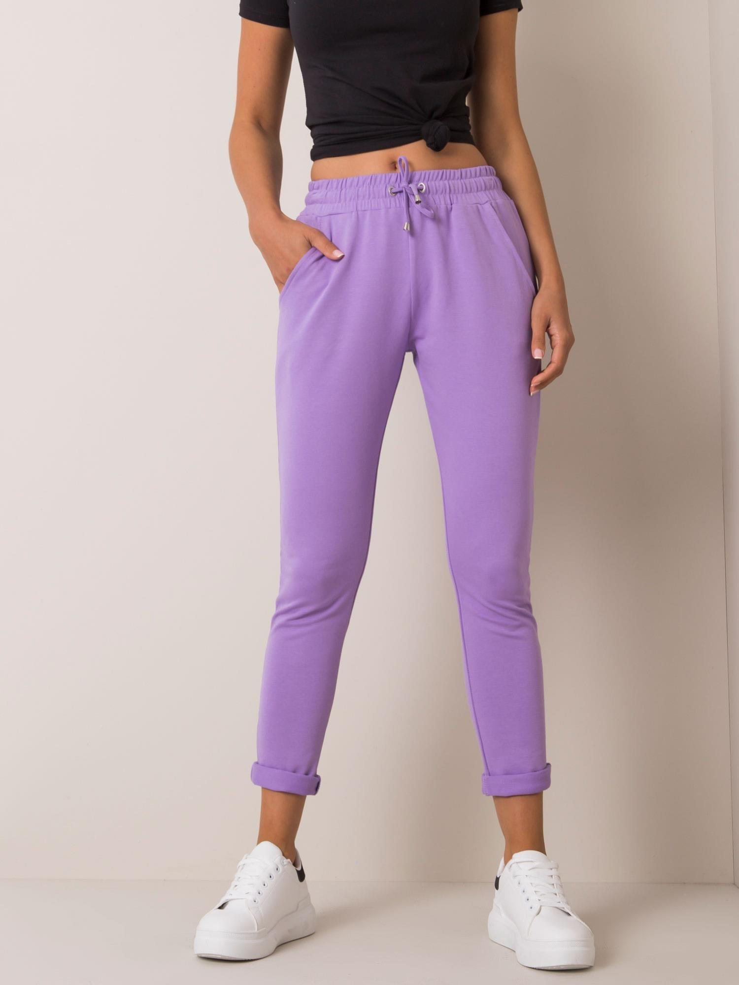 Fialové dámske tepláky RV-DR-3698.92-purple Veľkosť: S