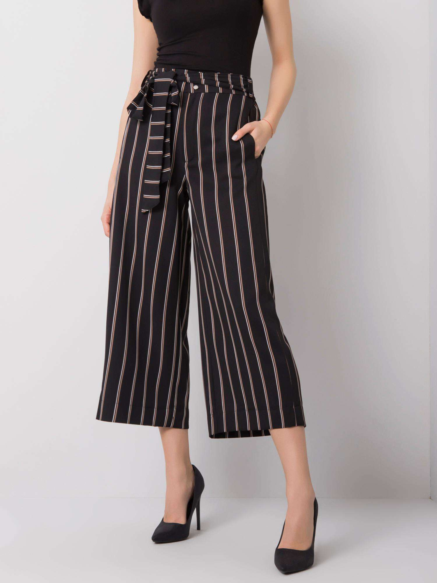 Čierne dámske pruhované nohavice CHA-SP-0430.41P-black Veľkosť: S/M