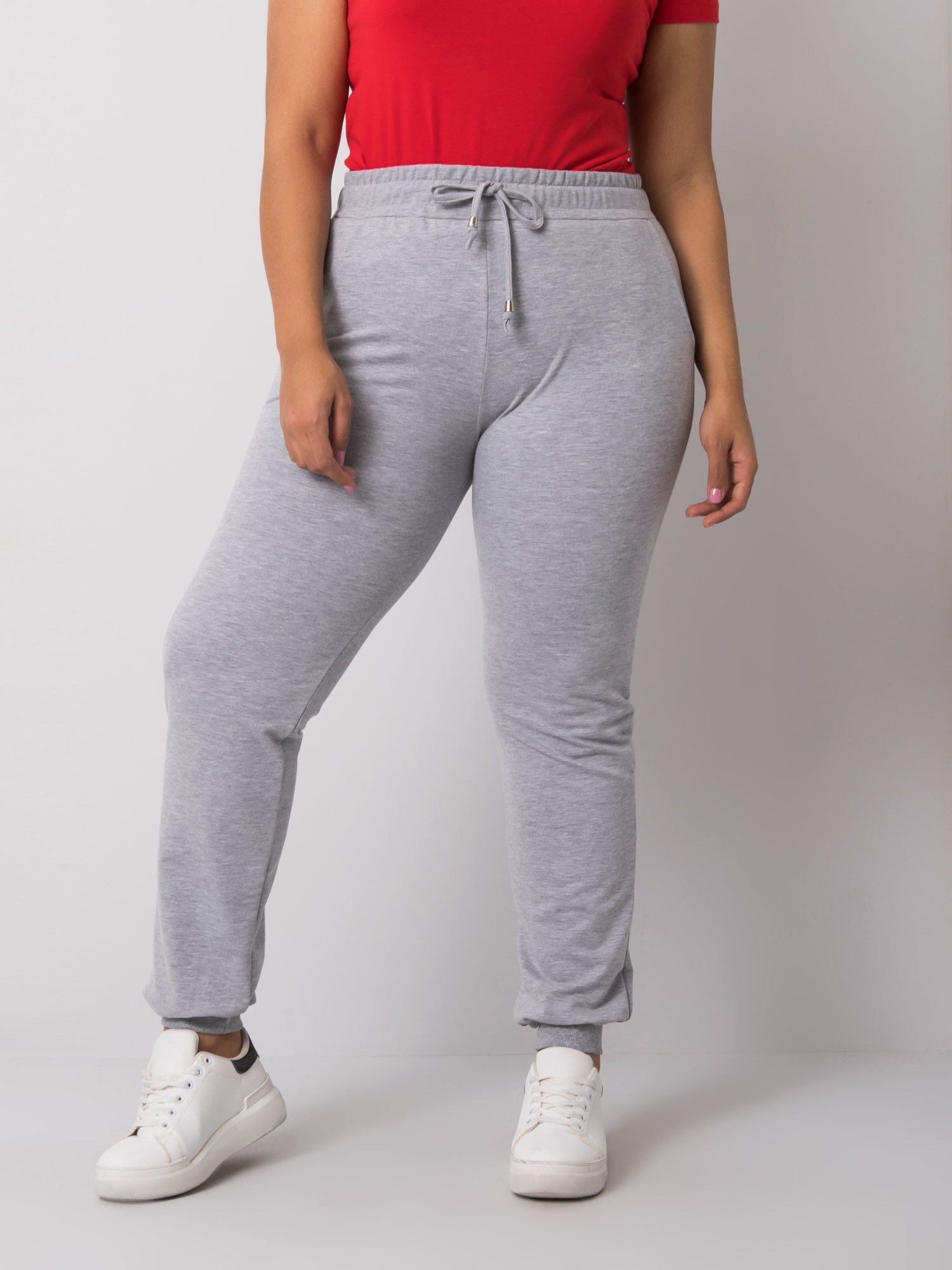 Klasické svetlo šedé tepláky RV-DR-6301.88-light grey Veľkosť: 4XL