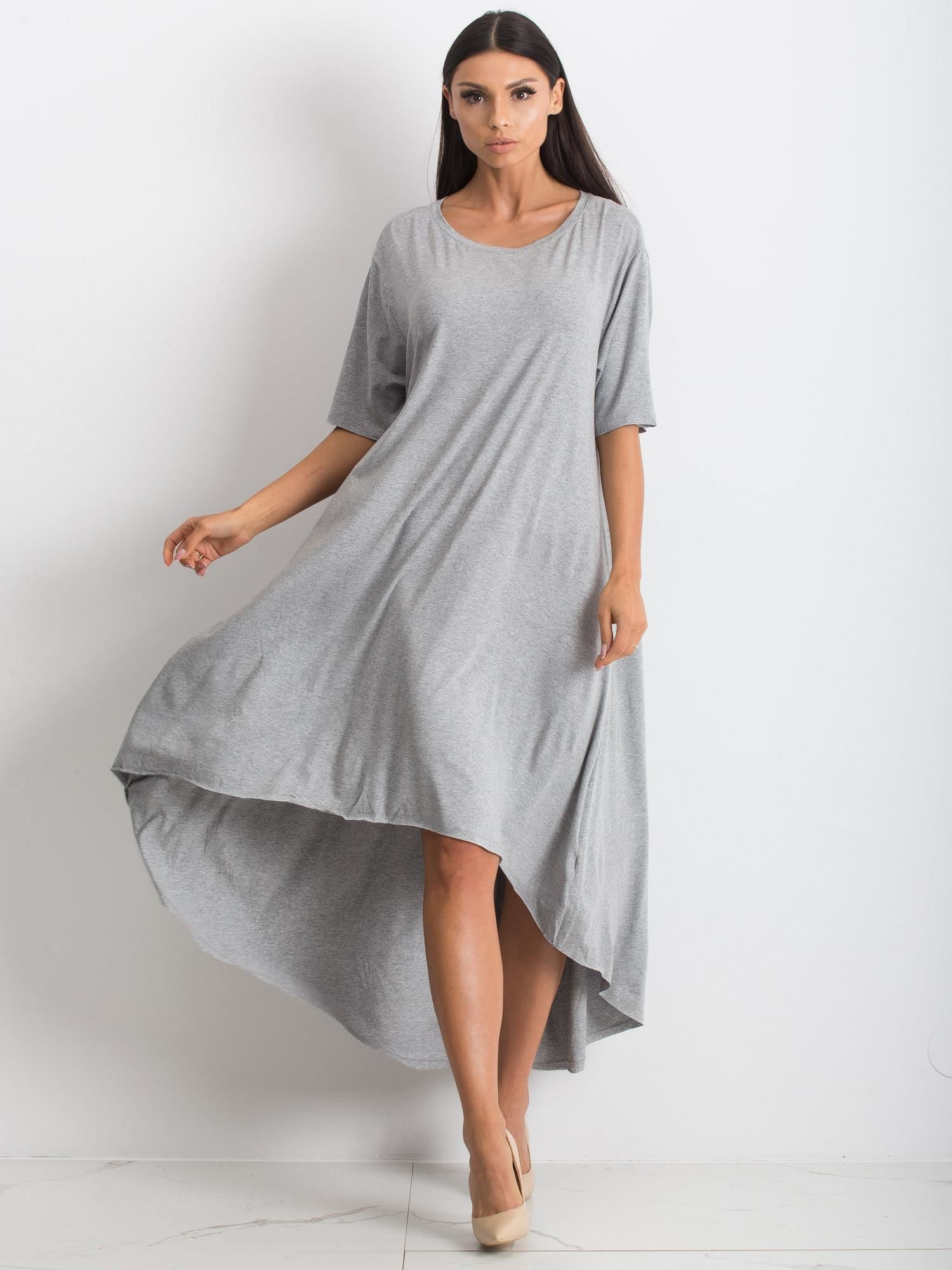 Svetlo šedé dlhé asymetrické šaty RV-SK-4889.07X-light grey Veľkosť: S/M
