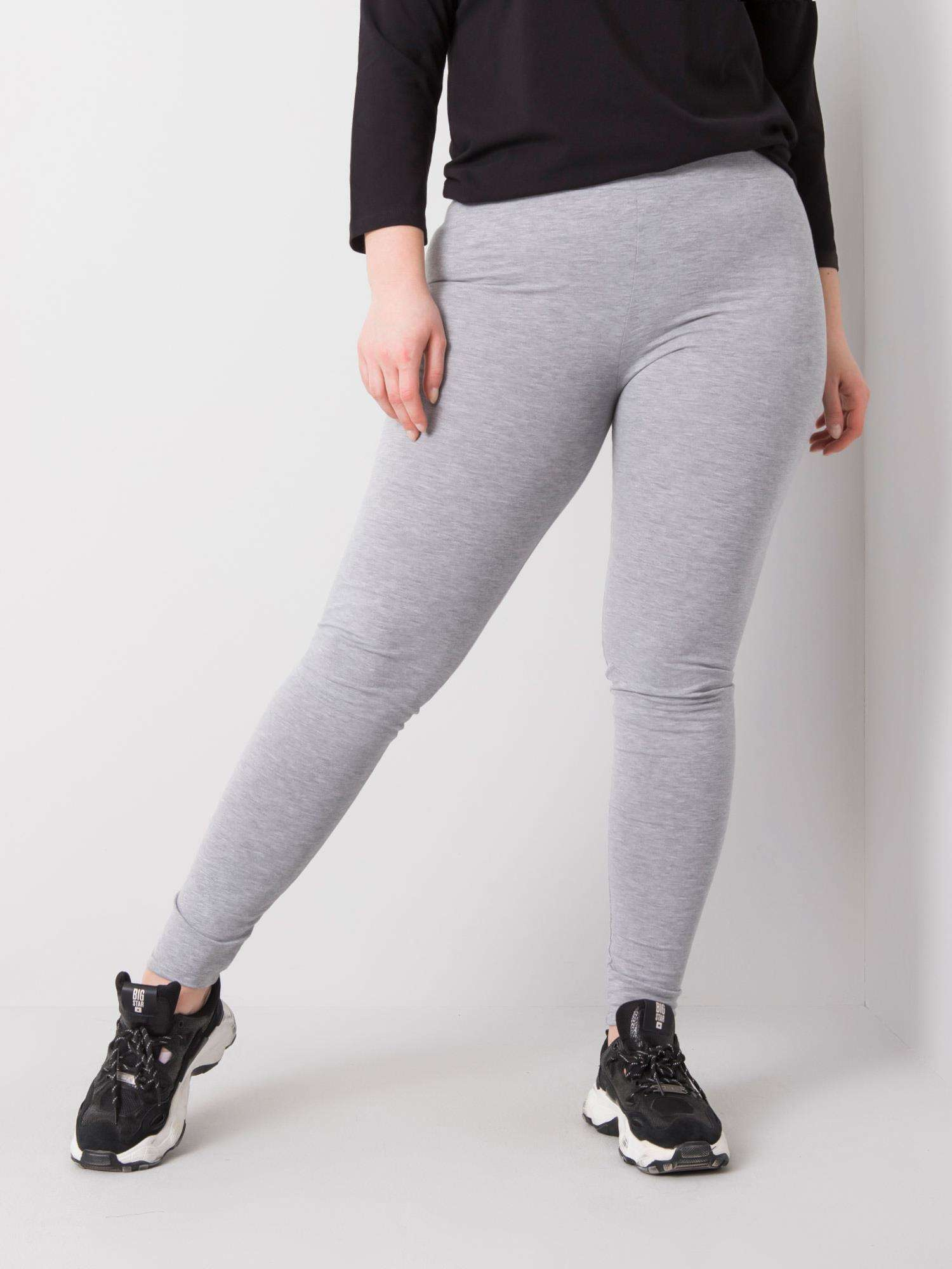 Svetlo šedé dámske legíny RV-LG-6304.12-gray Veľkosť: 2XL