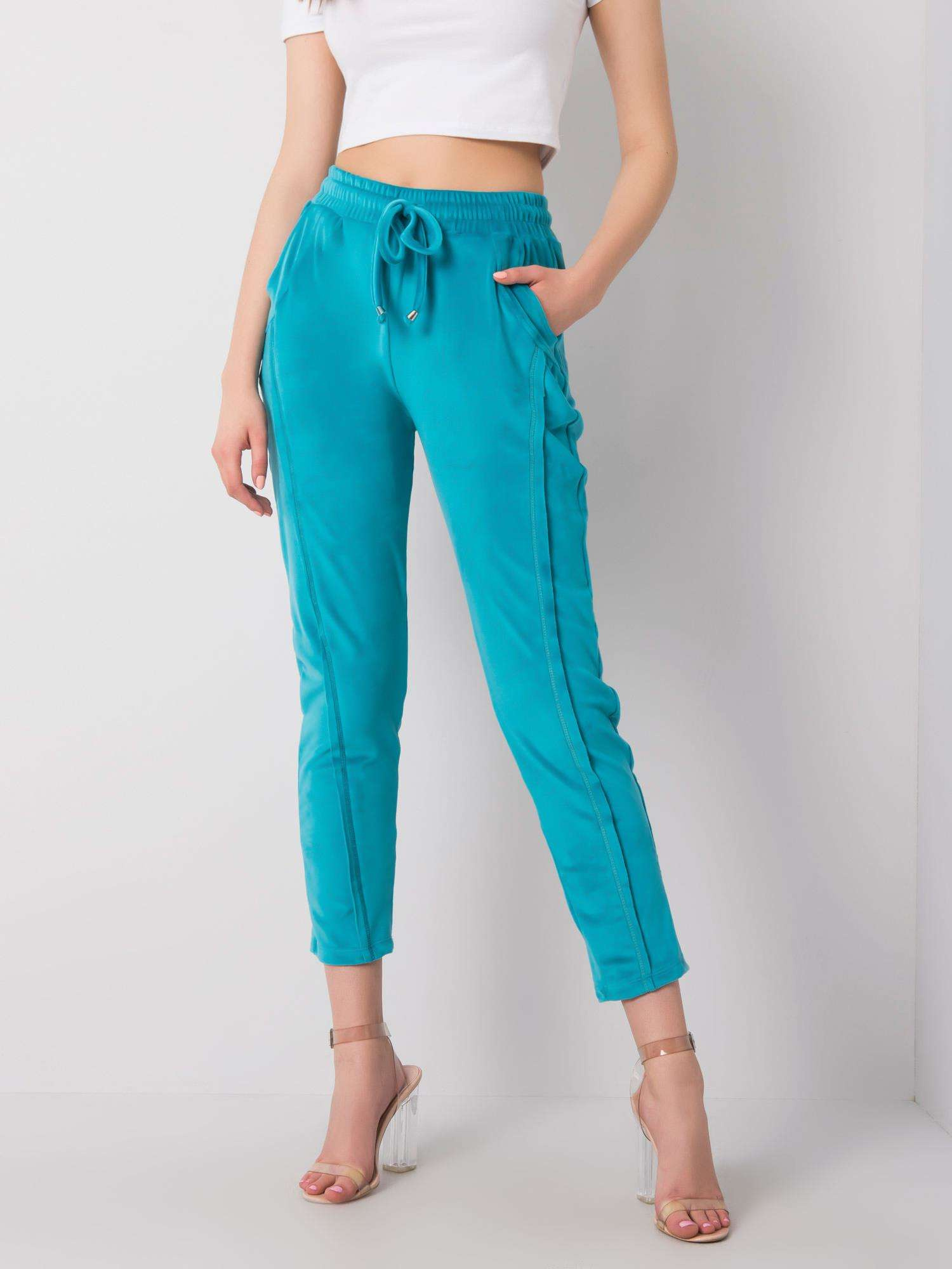 Svetlo modré dámske tepláky RV-DR-6110.92P-sea Veľkosť: S