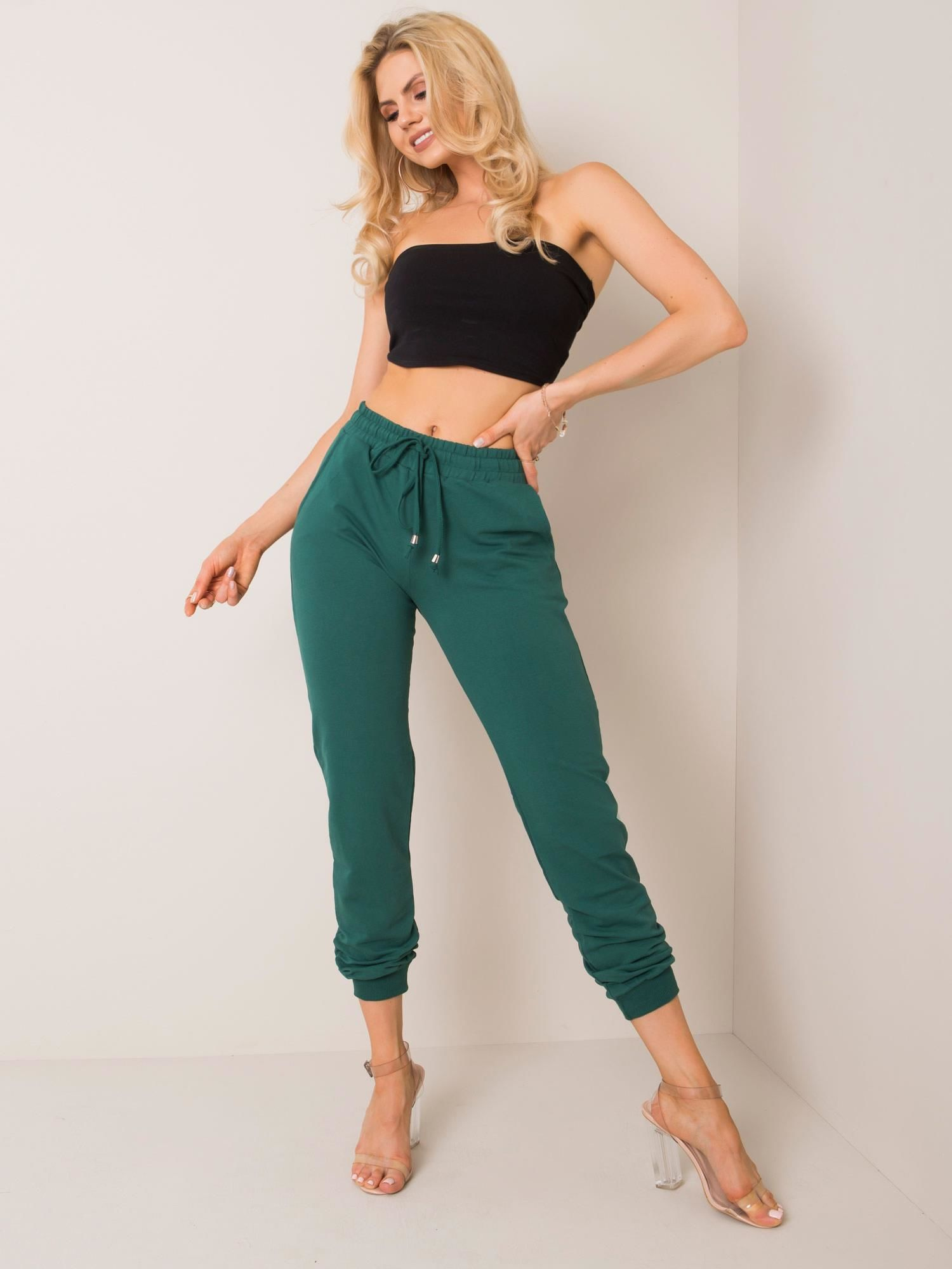 Dámske tmavo zelené tepláky -RV-DR-5040.02X-dark green Veľkosť: S