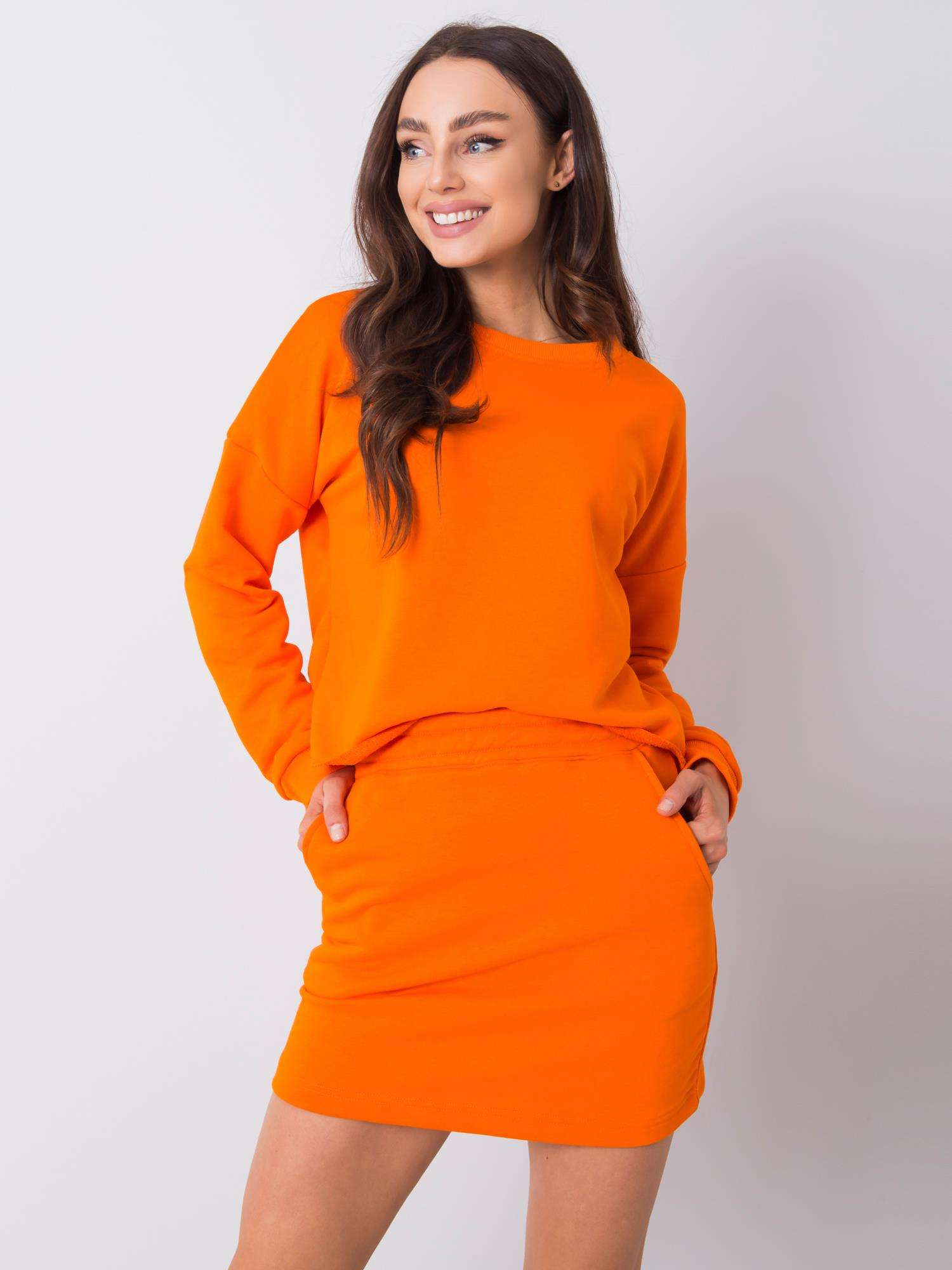 Oranžový komplet mikiny a sukne RV-KMPL-6105.18X-orange Veľkosť: L
