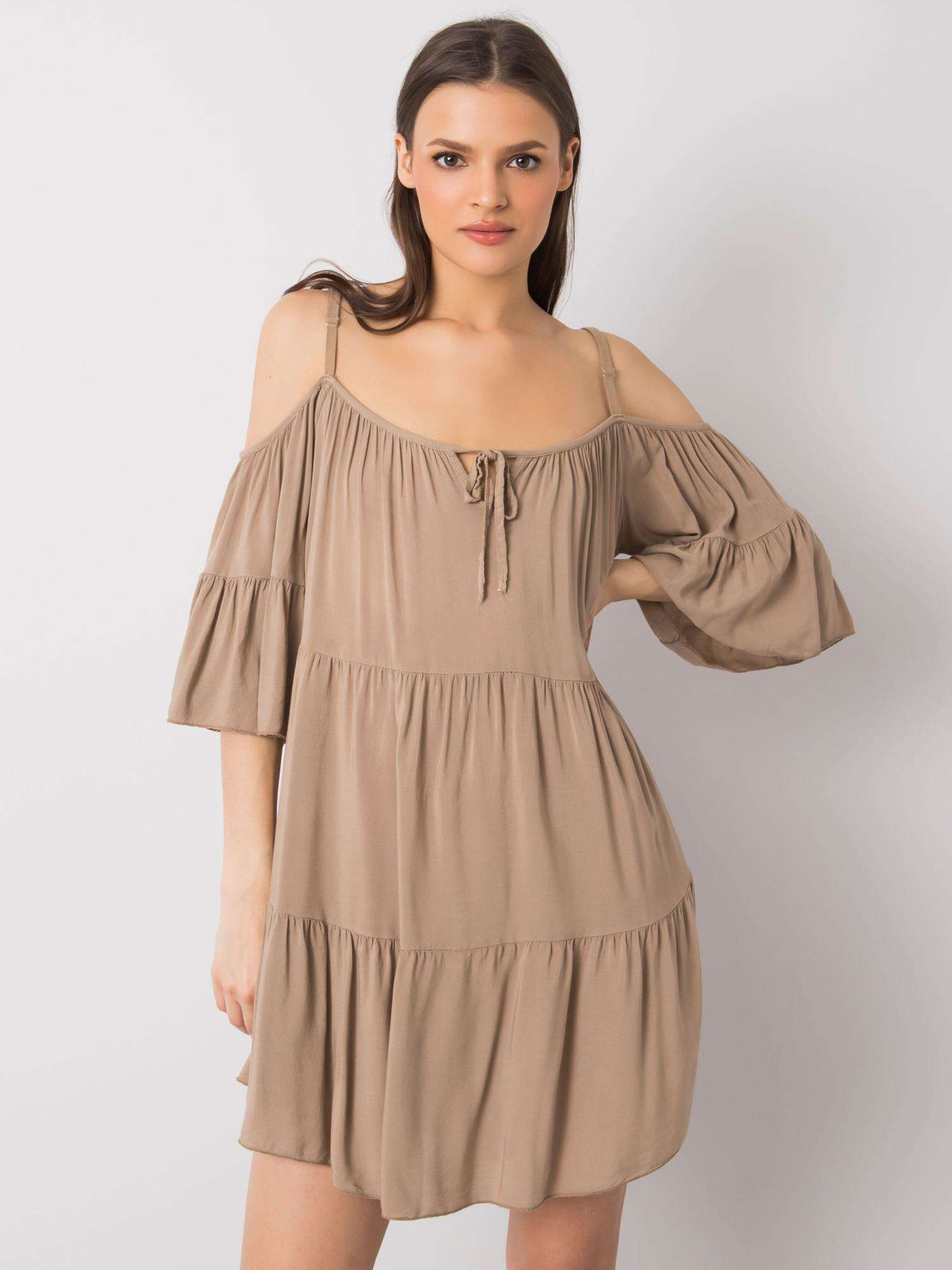 Béžové voľné volánove šaty TW-SK-BI-80840.20-beige Veľkosť: S