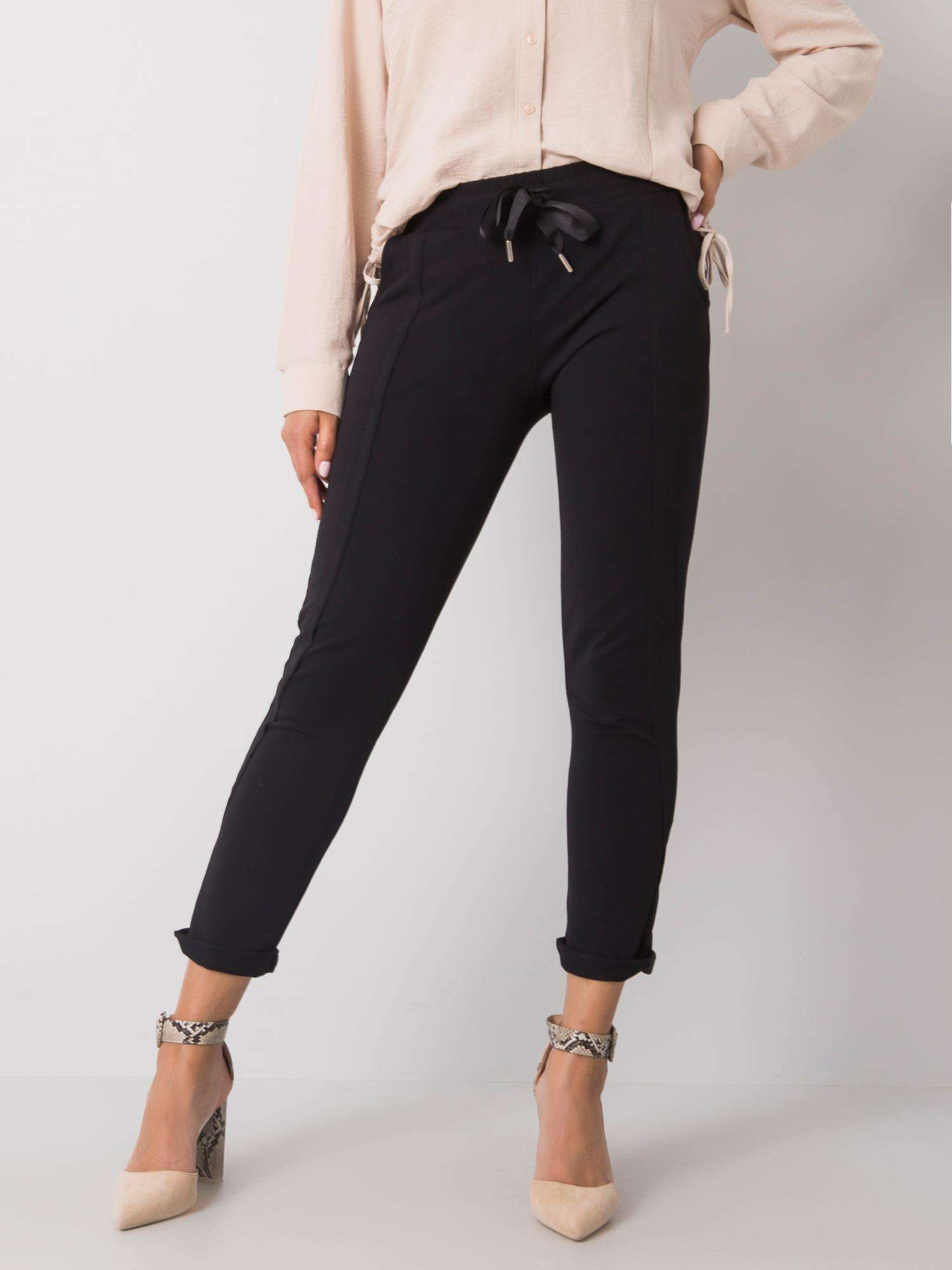 Čierne tepláky Hadley RV-DR-6437.18-black Veľkosť: S