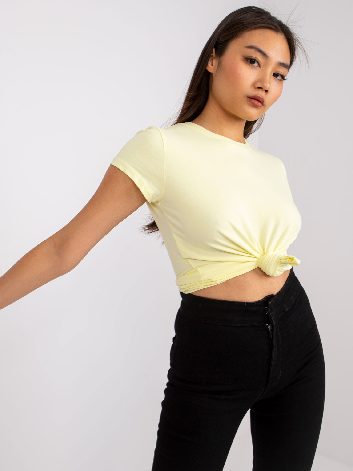 Svetložlté basic tričko RV-TS-4623.93-light yellow Veľkosť: XS