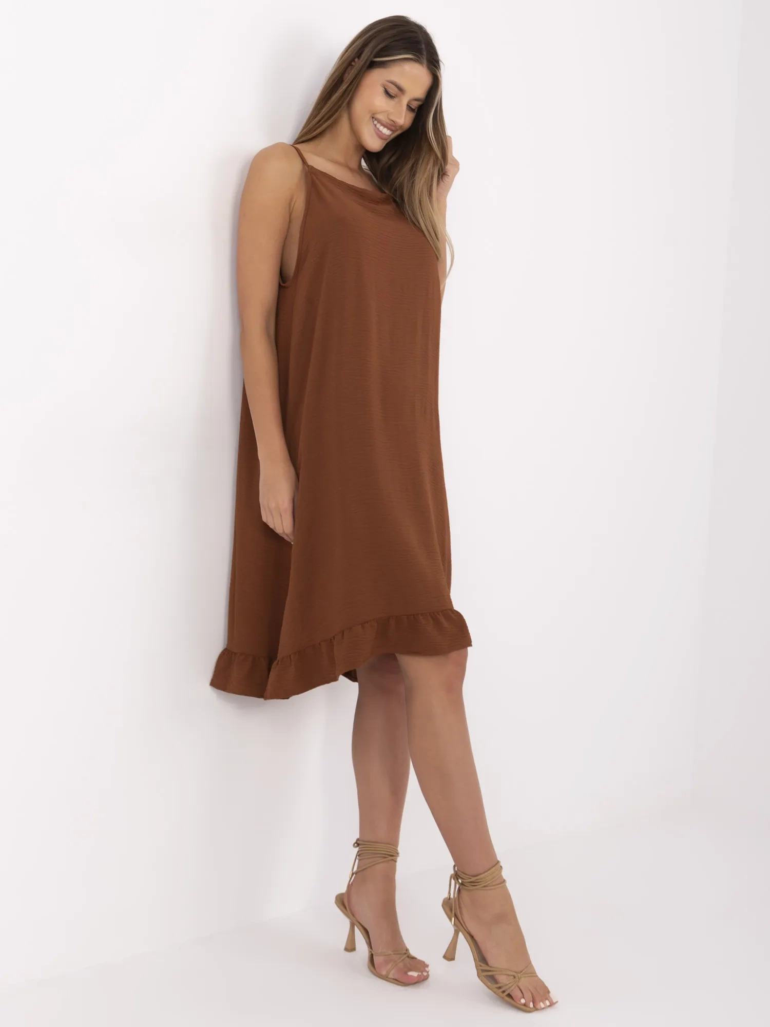 Hnedé dámske voľné midi šaty FA-SK-7086.08P-brown Veľkosť: ONE SIZE