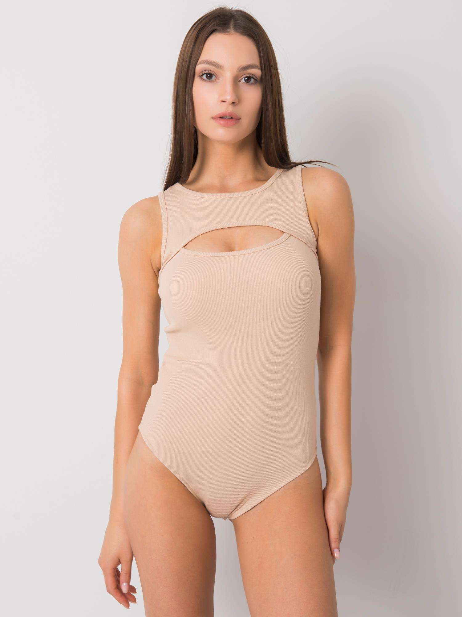 Béžové body s prestrihom FA-BO-7126.72P-beige Veľkosť: ONE SIZE