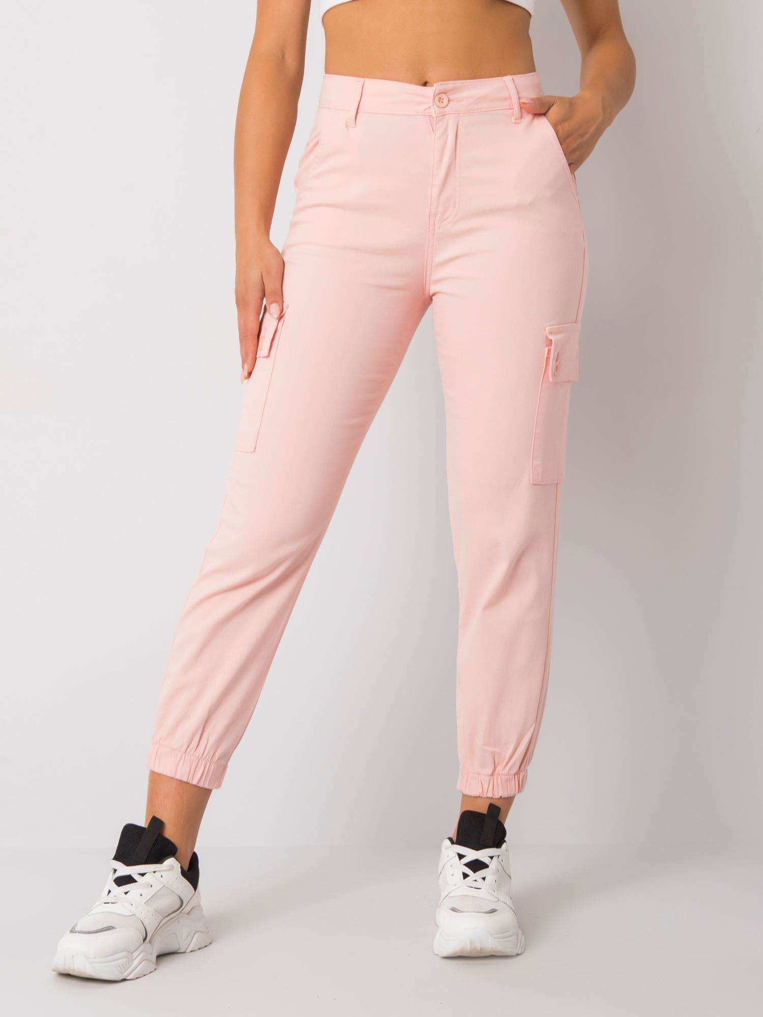 Svetlo ružové dámske nohavice LK-SP-508248.59P-light pink Veľkosť: 34