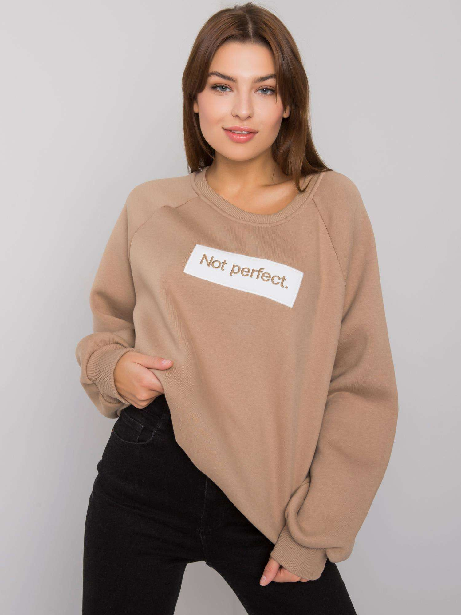 Svetlo béžová mikina s nápisom -em-BL-652.13P-beige Veľkosť: ONE SIZE