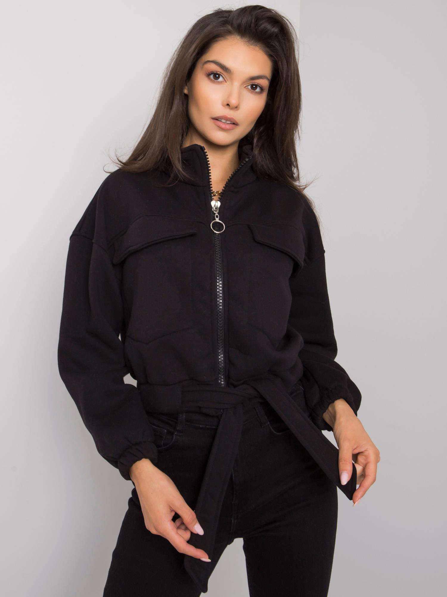 ČIERNA DÁMSKA CROP MIKINA NA ZIPS -EM-BL-638.37P-BLACK Veľkosť: L