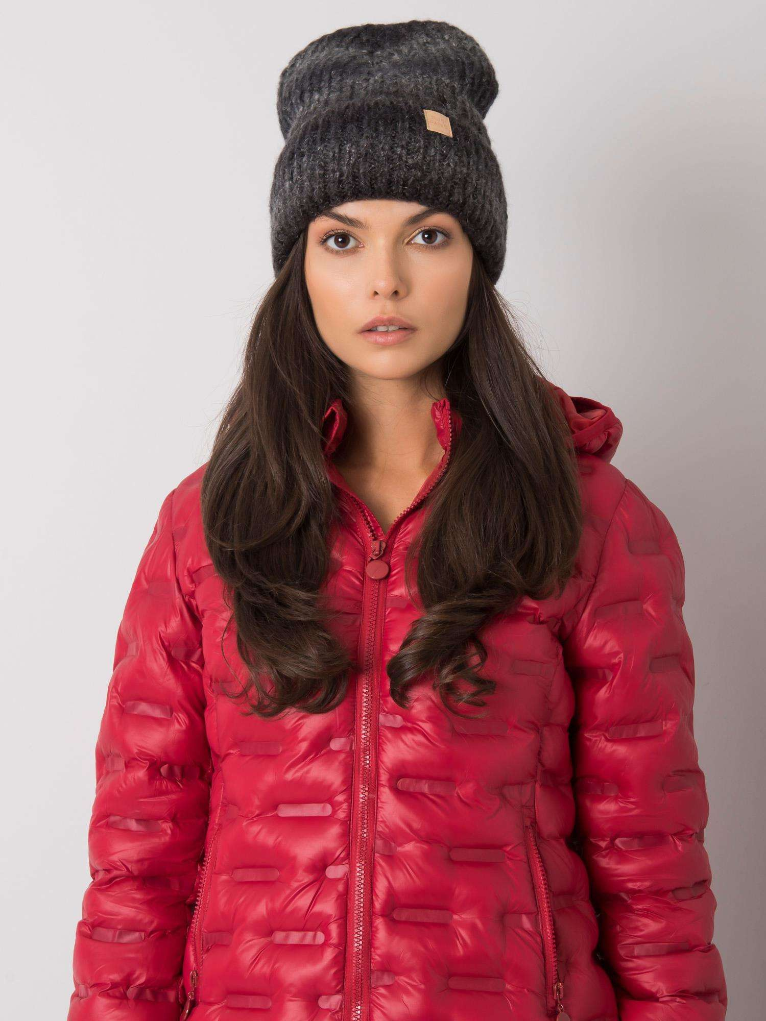 Čierno-šedá dámska čiapka -JK-SK-23.98-black-grey Veľkosť: ONE SIZE