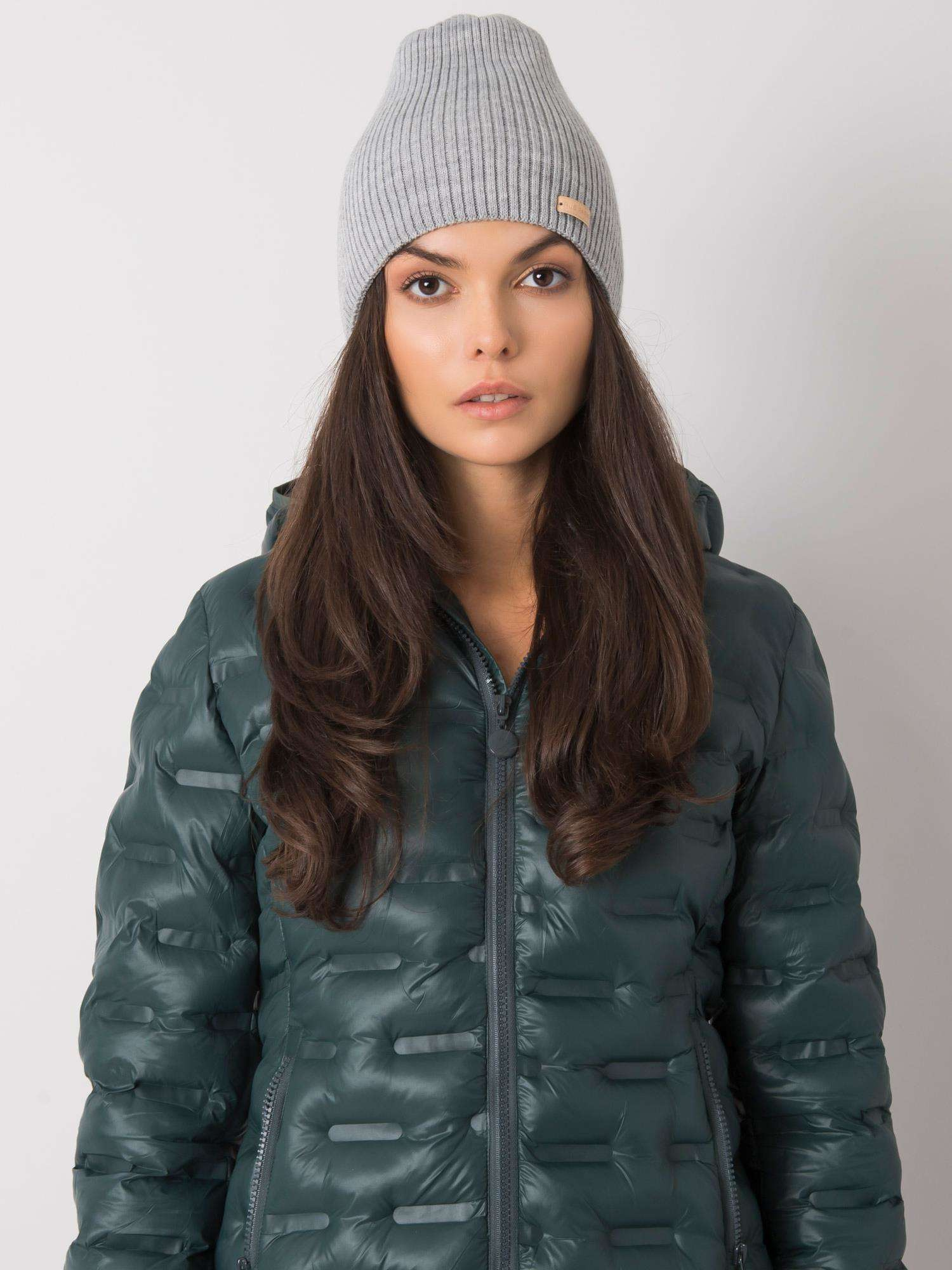 Svetlo šedá dámska čiapka -JK-SK-21.96-grey Veľkosť: ONE SIZE