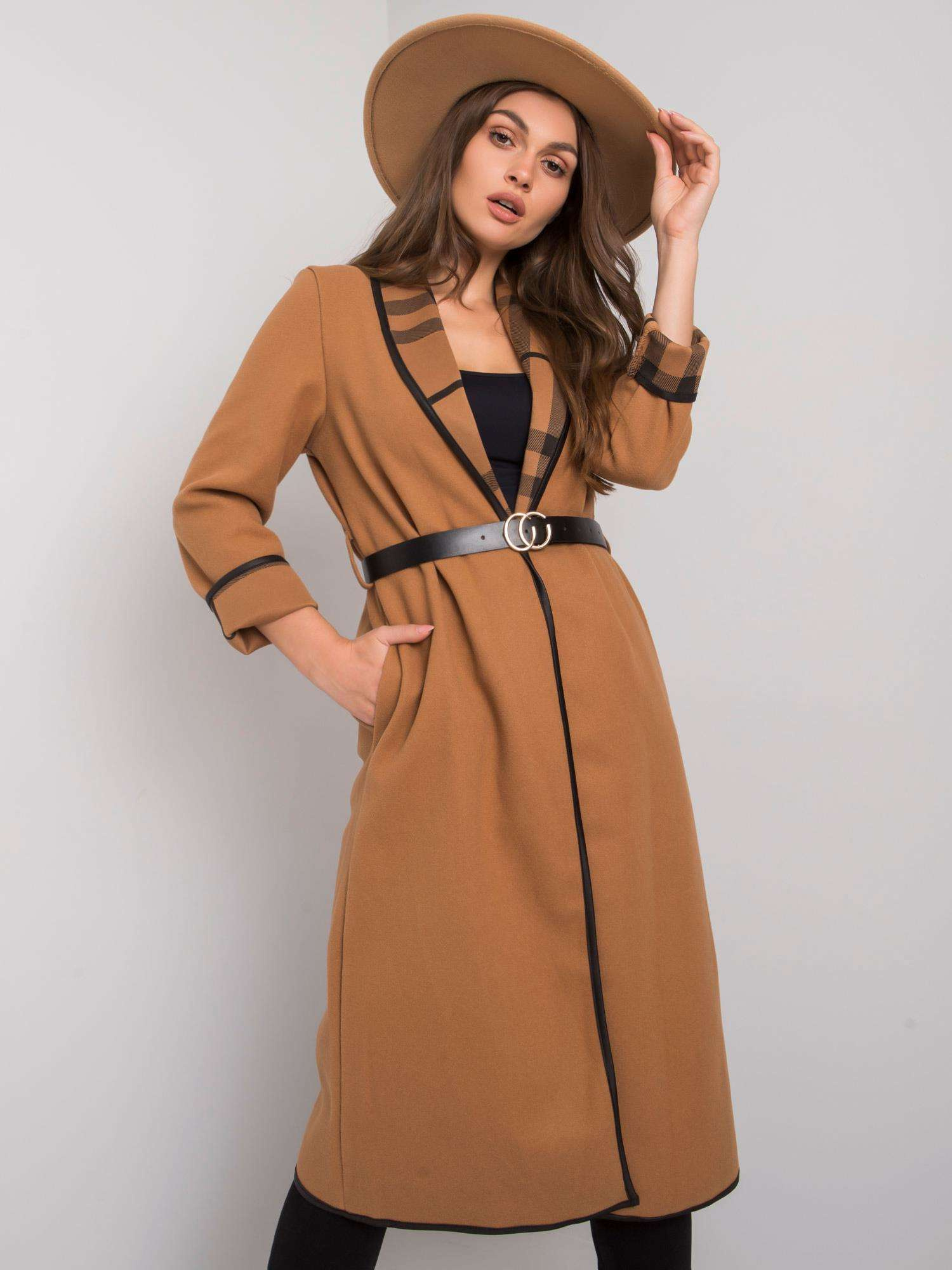 Hnedý dámsky kabát bez kapucne DHJ-PL-A5753.38X-camel Veľkosť: ONE SIZE