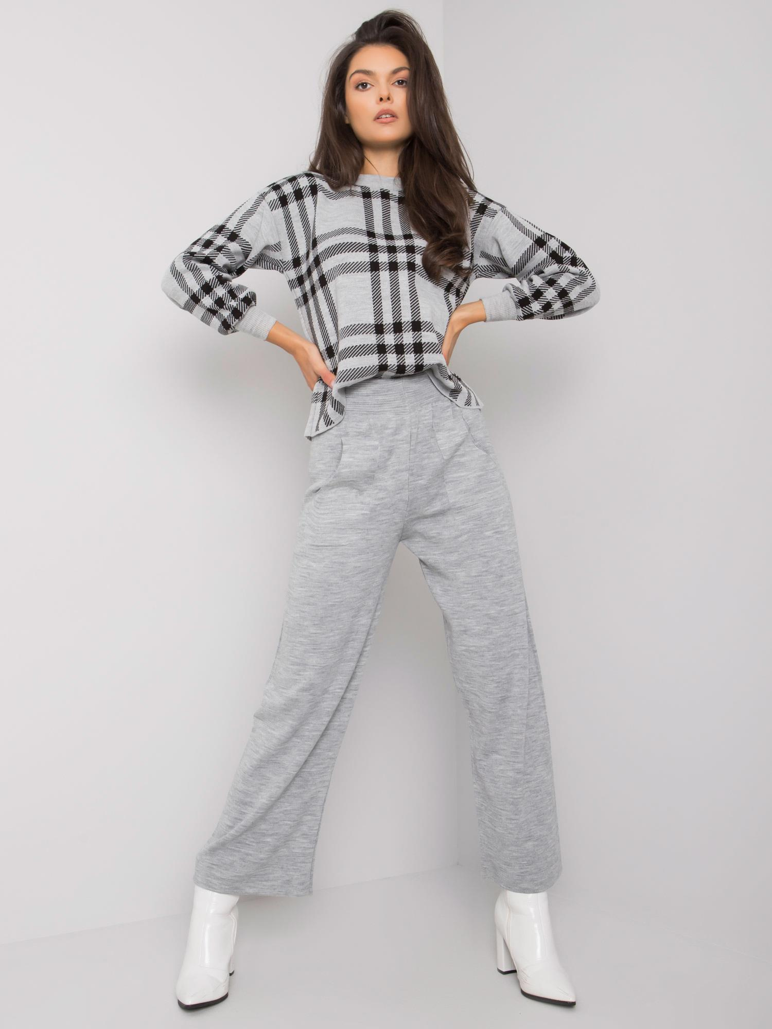 Šedá károvaná súprava -LC-KMPL-1202.21X-grey Veľkosť: ONE SIZE