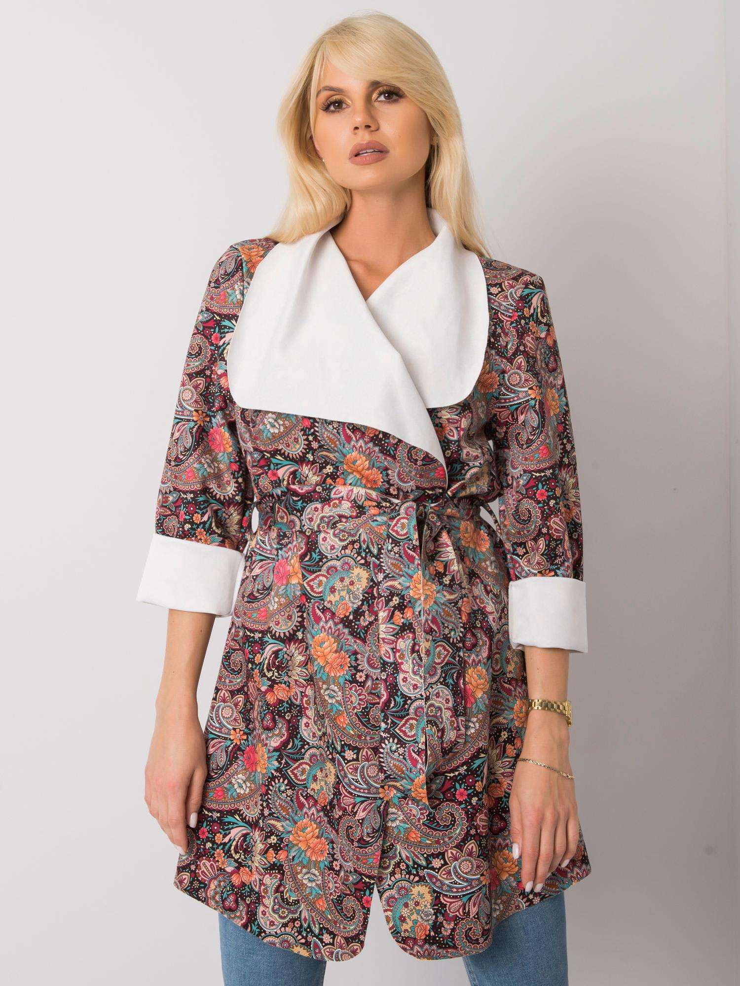 Čierny dámsky vzorovaný kabát DHJ-PL-6022A.26X-black Veľkosť: ONE SIZE