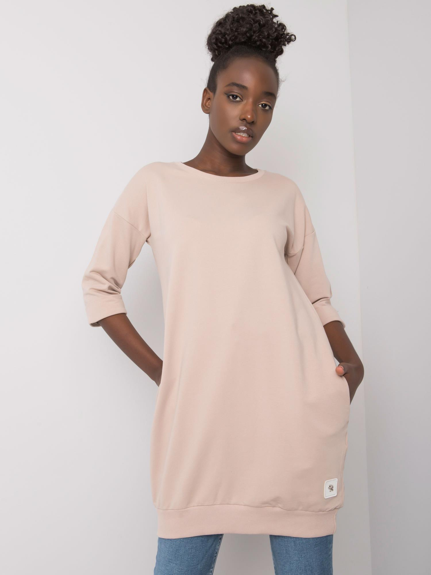 Béžová dlhá mikina s vreckami RV-BL-6941.39P-beige Veľkosť: L/XL