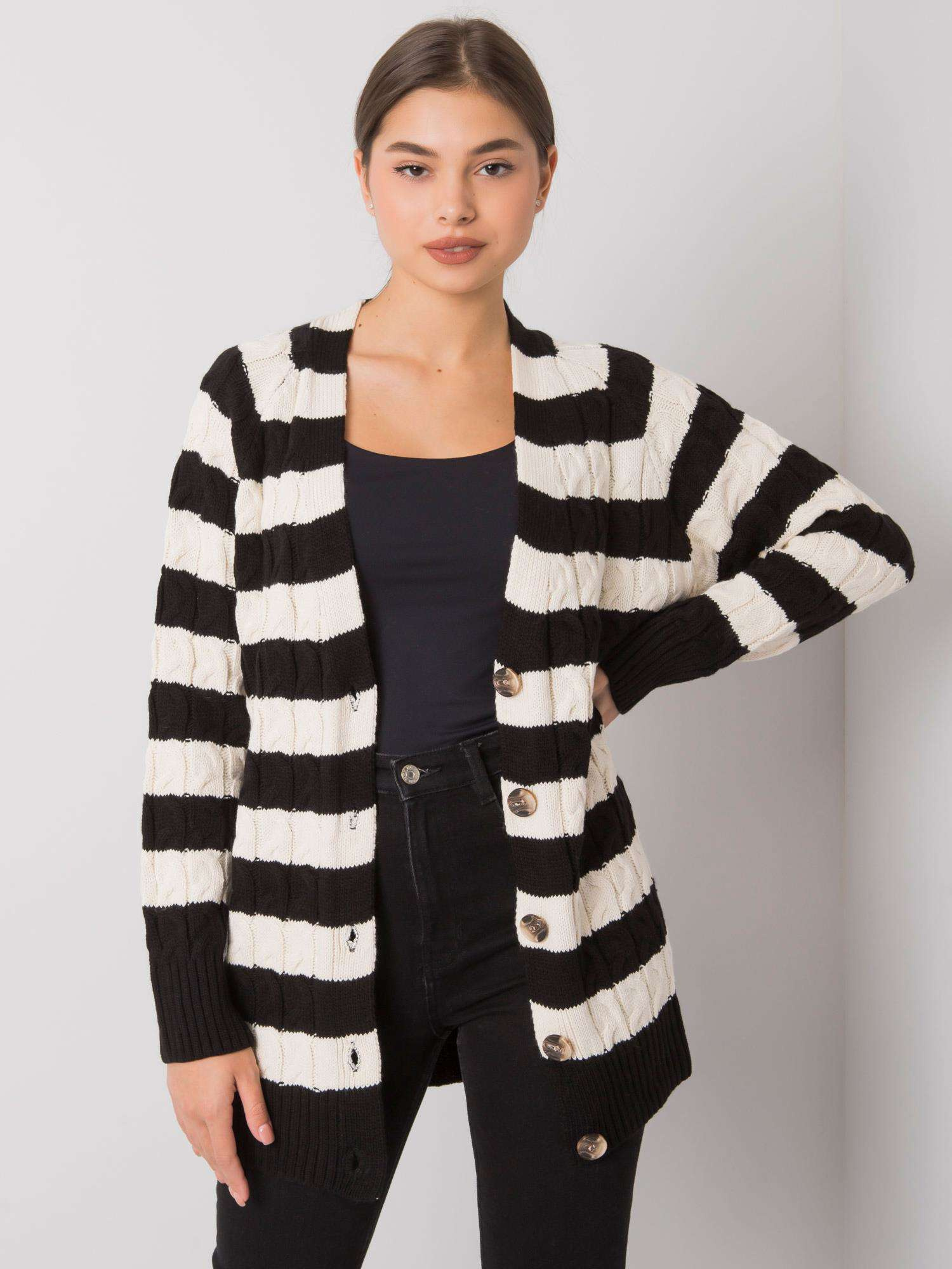 Čierno-biely dámsky pruhovaný sveter s gombíkmi FE-SW-3358.13-black Veľkosť: ONE SIZE