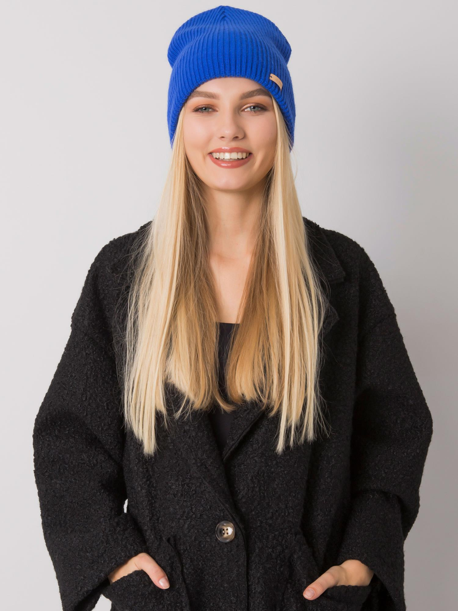 Kobaltová pletená dámska čiapka JK-SK-38.26X-cobalt blue Veľkosť: ONE SIZE