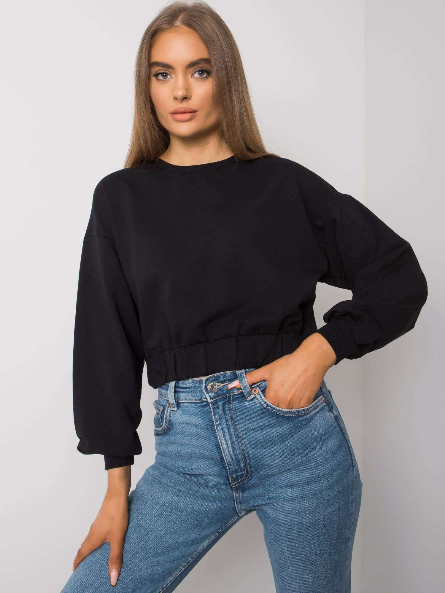 Čierna dámska crop mikina RV-BL-7252.31P-black Veľkosť: S/M